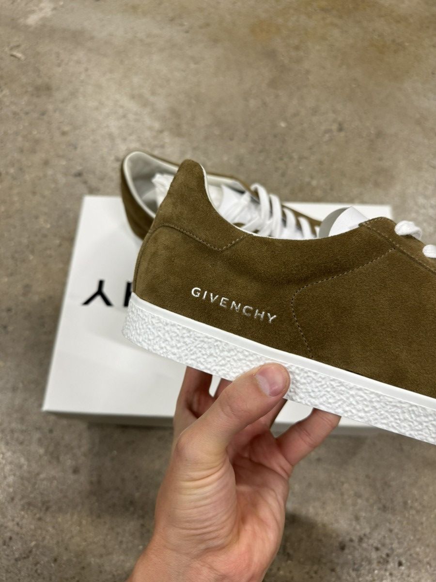 Givenchy Givenchy Suede Town Sneaker NEW 750$ Size US 11 / EU 44 - 3 Thumbnail