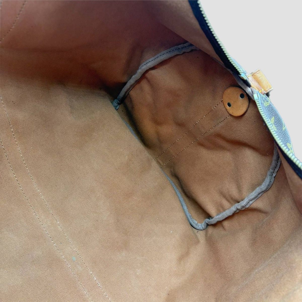 Louis Vuitton Louis Vuitton Keepall 55 Bandouliere Bag Size ONE SIZE - 12 Thumbnail