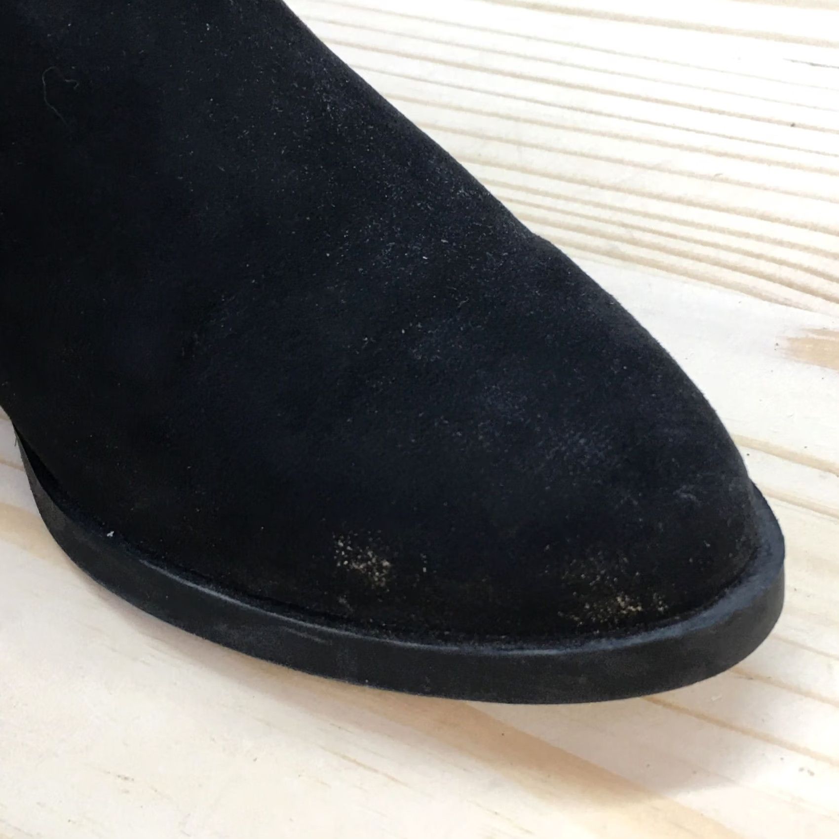 Old Navy Old Navy Chelsea Boots Womens 9 Black Suede Casual Chelsea Boot Matte Almond Toe Size US 9 / IT 39 - 5 Thumbnail
