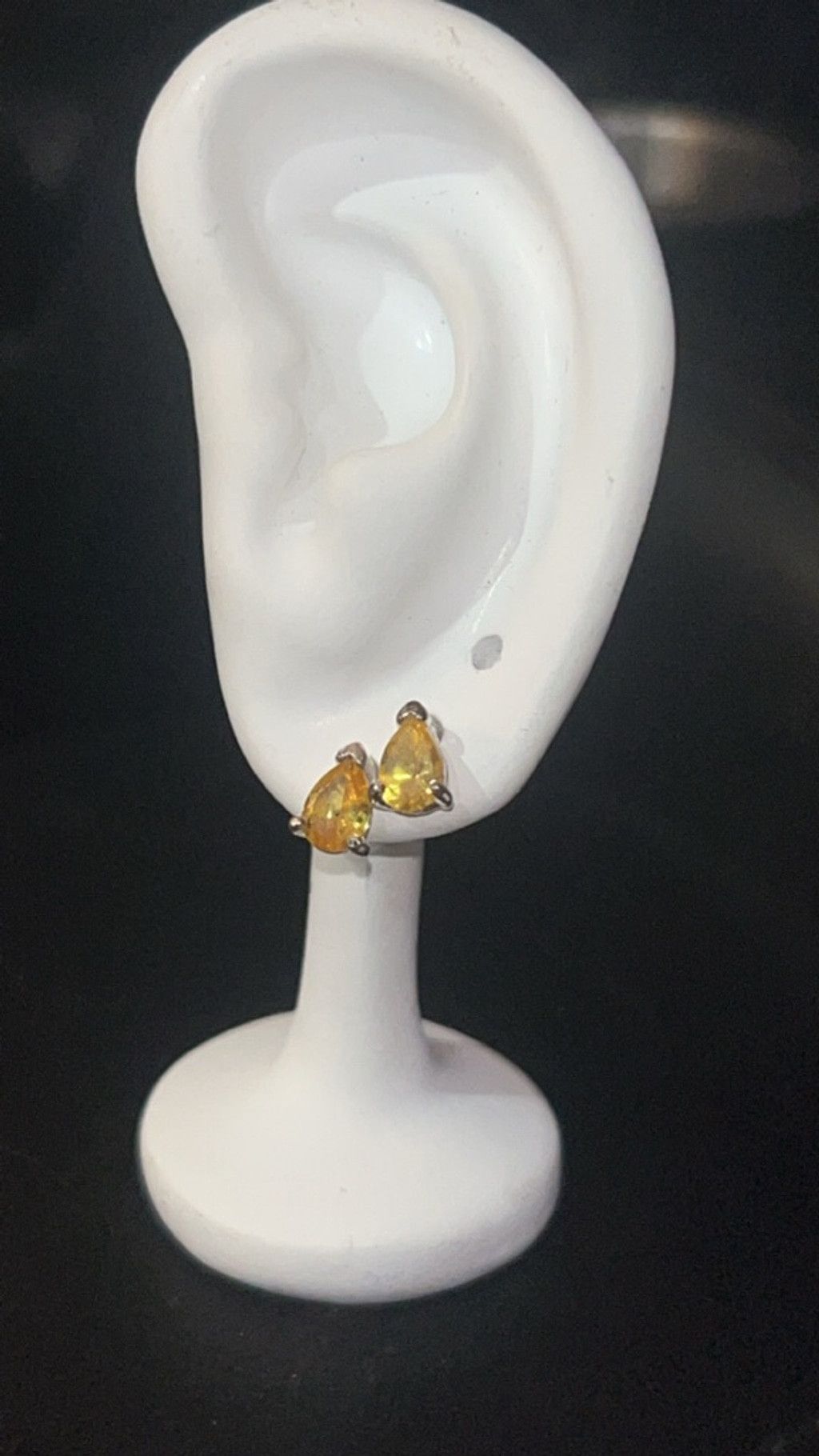 The Unbranded Brand Women's Unbranded Yellow Pear Cut Stud Earrings One Size Size ONE SIZE - 1 Thumbnail