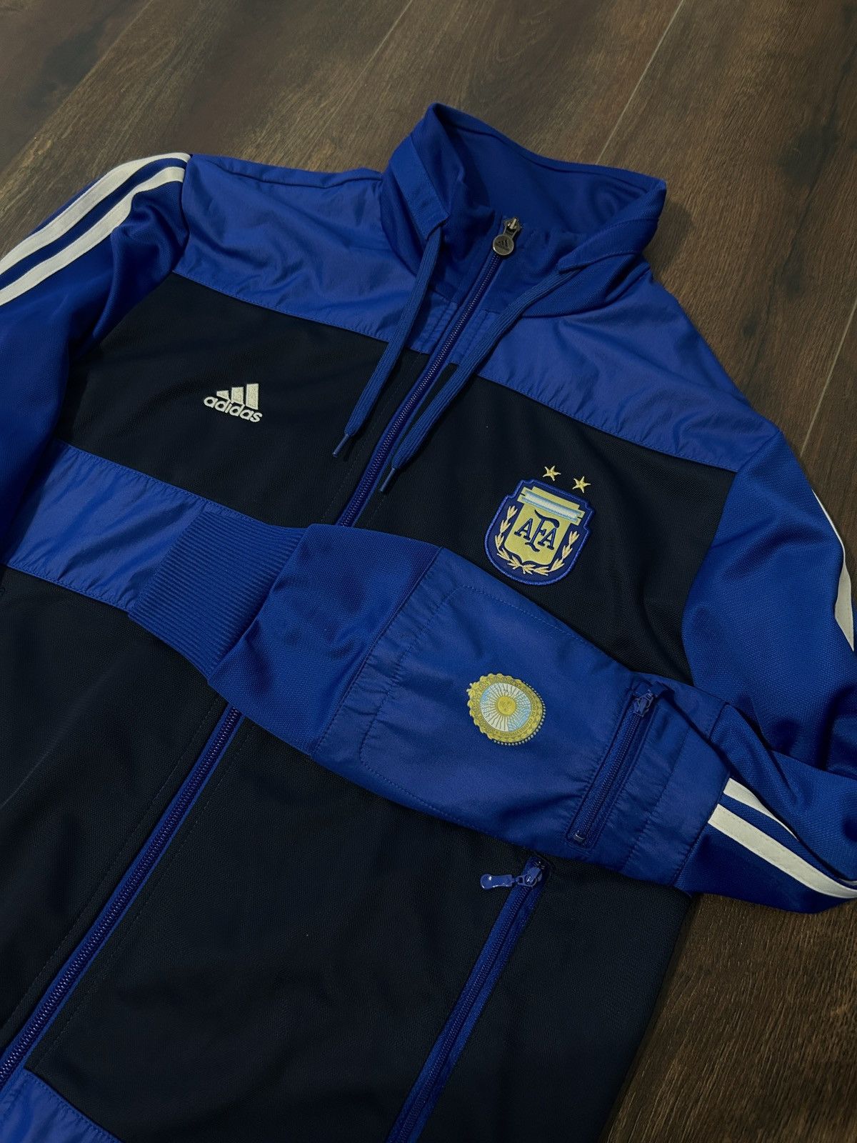 Adidas Adidas Retro 2010-11 Argentina National Team Jacket Size US M / EU 48-50 / 2 - 2 Thumbnail