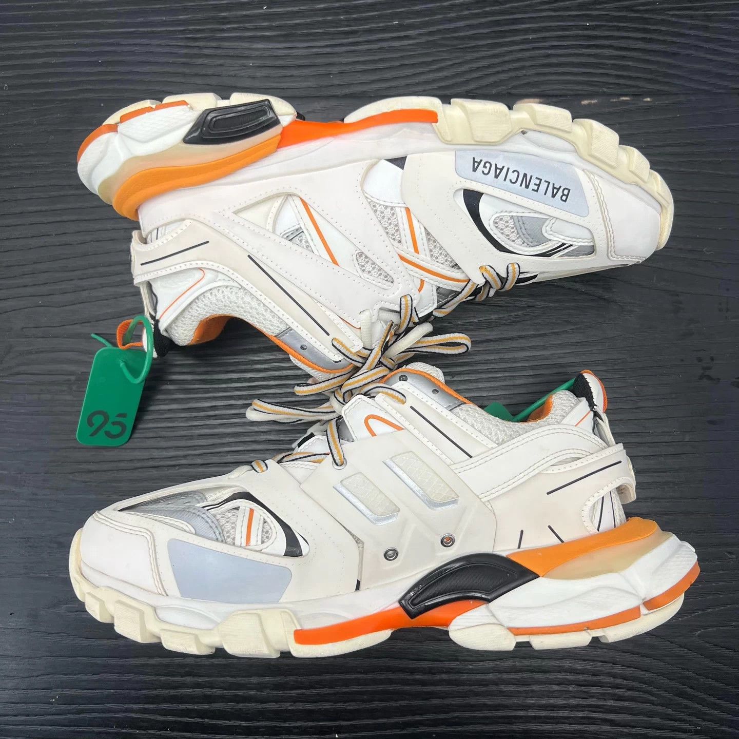 Balenciaga Balenciaga Track White Orange 40 New Slight Oxid Size US 7 / EU 40 - 2 Thumbnail