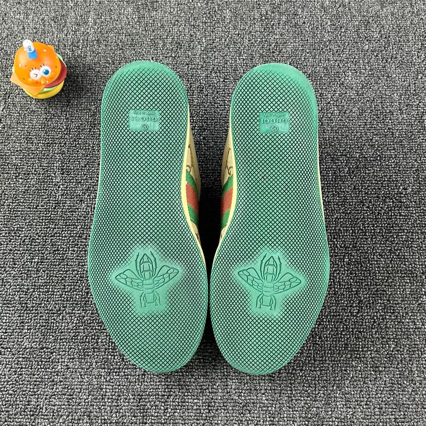 Gucci Gucci Distressed Sneaker Women's GG Green Tail Double G 36.5 Size US 5.5 / IT 35.5 - 6 Thumbnail