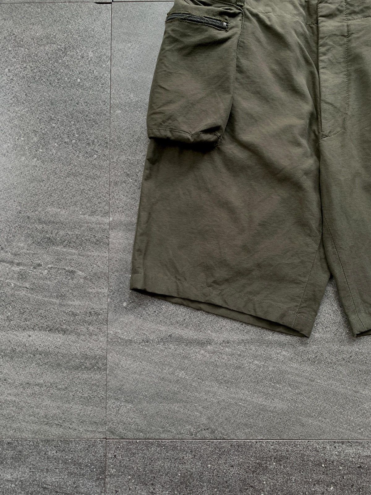 Dirk Bikkembergs FREE TAX! 2000s 3D Pocket Cargo Short Pants Size US 29 - 4 Thumbnail
