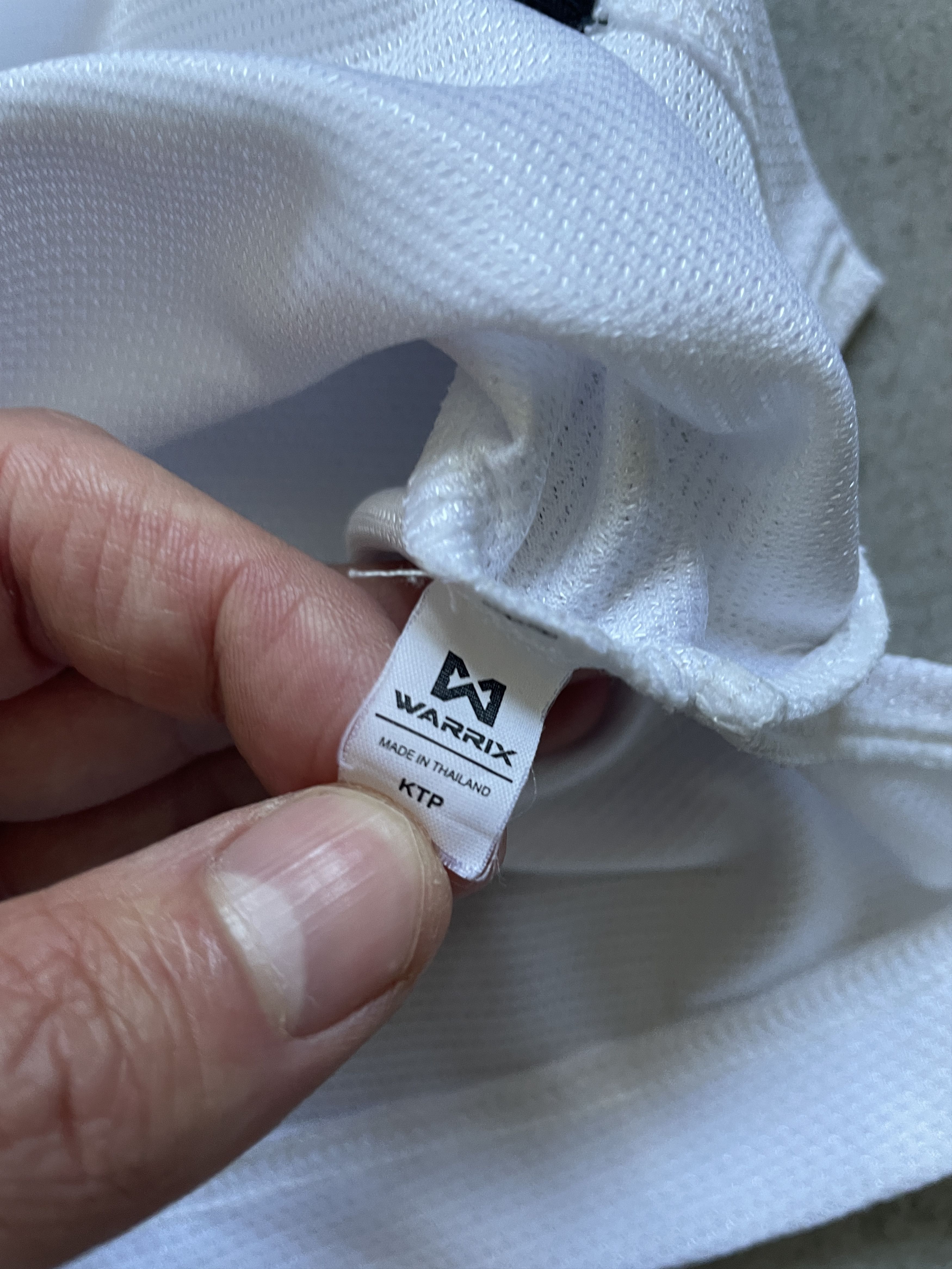 Other WARRIX WHITE THAILAND BLOKECORE SOCCER JERSEY Size US L / EU 52-54 / 3 - 7 Thumbnail