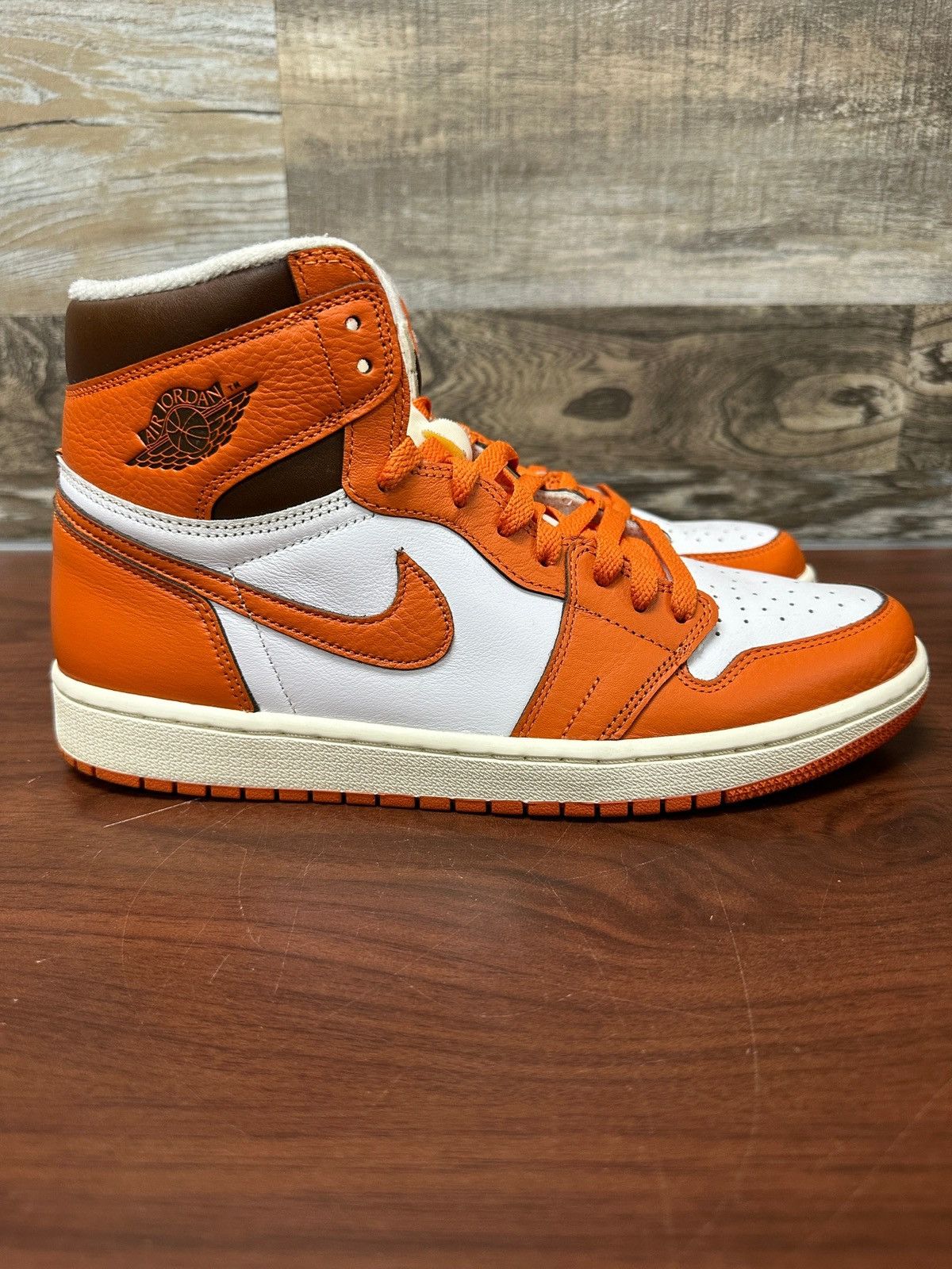 Jordan Brand Jordan 1 High Starfish Size 11W/9.5M Size US 9.5 / EU 42-43 - 2 Thumbnail