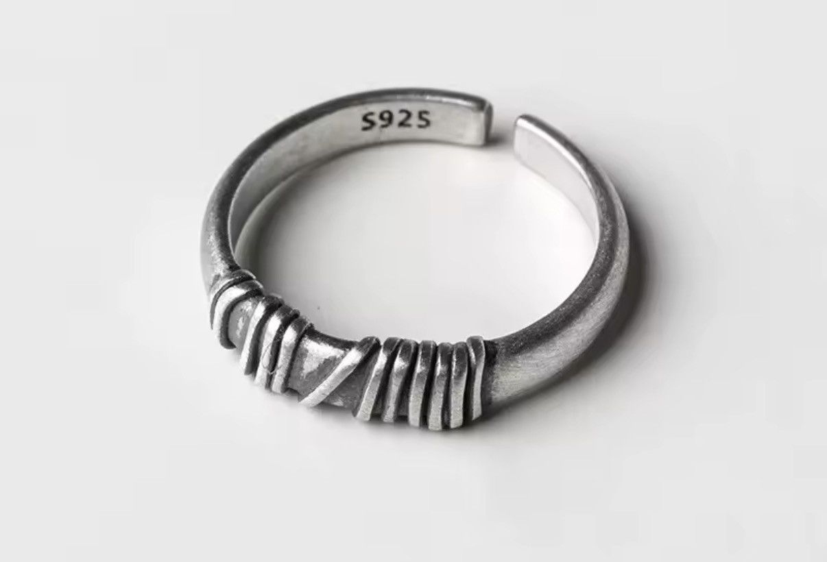 Jewelry Sterling Silver Vintage Retro Style Knots Ring Size ONE SIZE - 4 Thumbnail