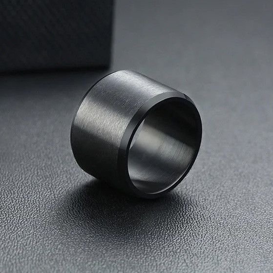 Other Wide Bulky Ring Size ONE SIZE - 1 Thumbnail