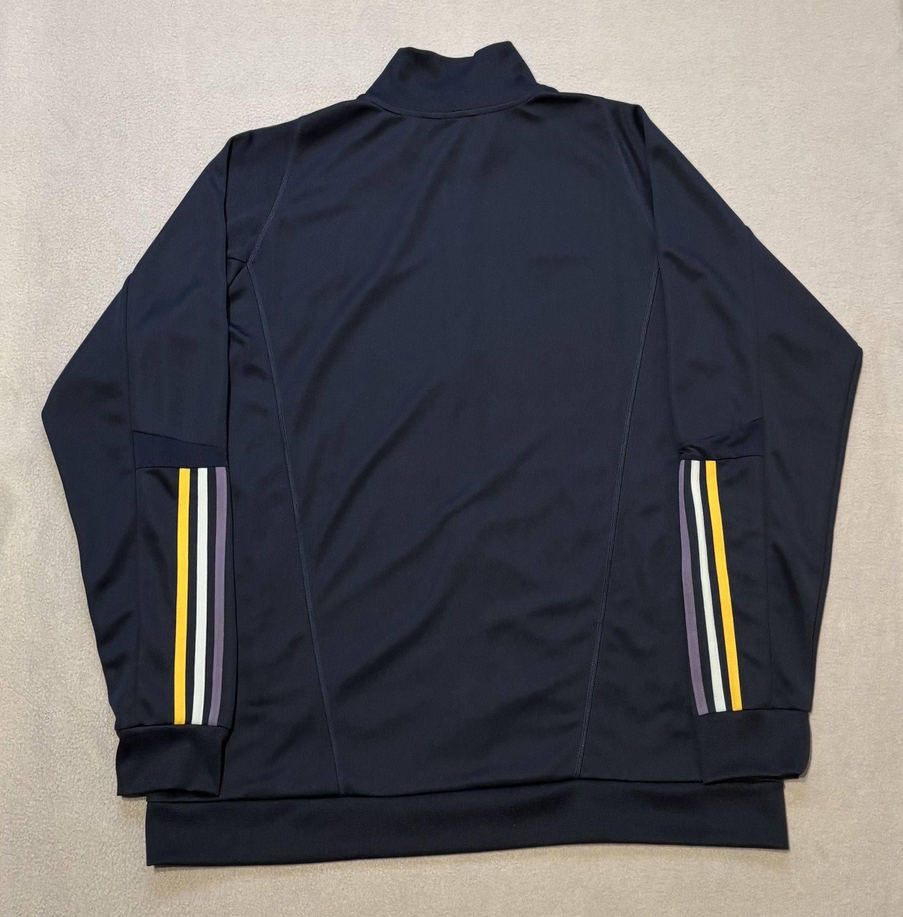 Adidas Real Madrid 2023/2024 Adidas Football Sweatshirt size 2XL Size US XXL / EU 58 / 5 - 10 Thumbnail