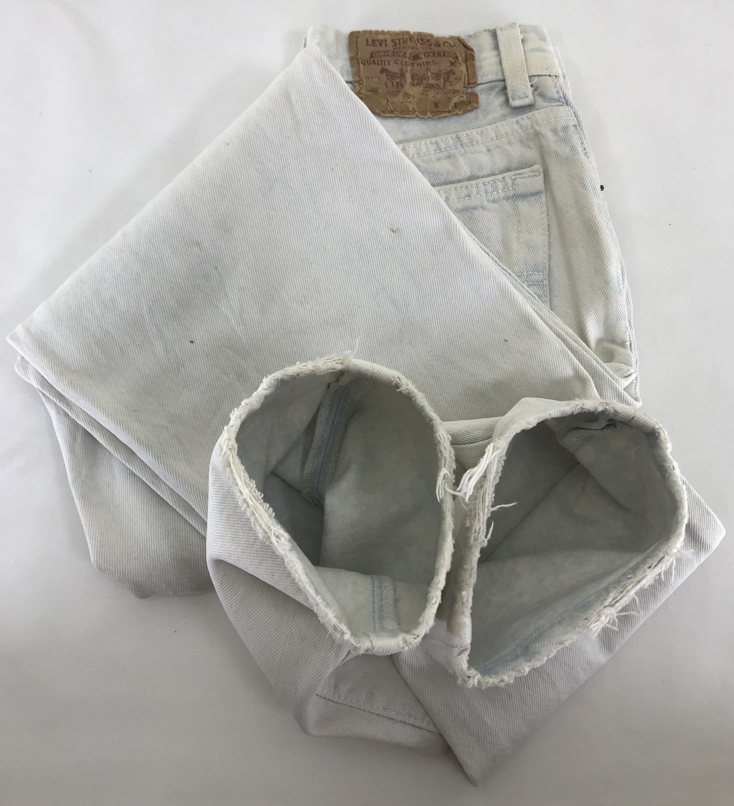 Levi's Vintage 90s Levi's 501 Light Washed Jeans Size 25" / US 0 / IT 36 - 14 Thumbnail