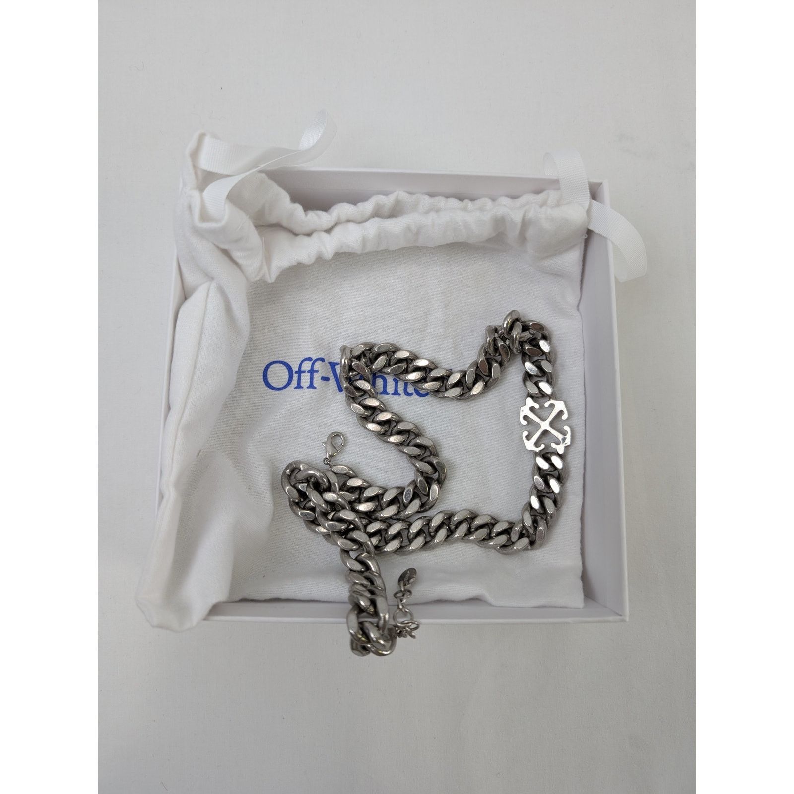 Off-White o1rshd1 Size: OS / Arrow Chain Necklace in Silver Size ONE SIZE - 11 Thumbnail