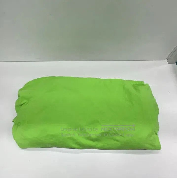 Balenciaga Balenciaga Casual Chic Button-Up Shirt and Tee. Size US S / EU 44-46 / 1 - 4 Thumbnail