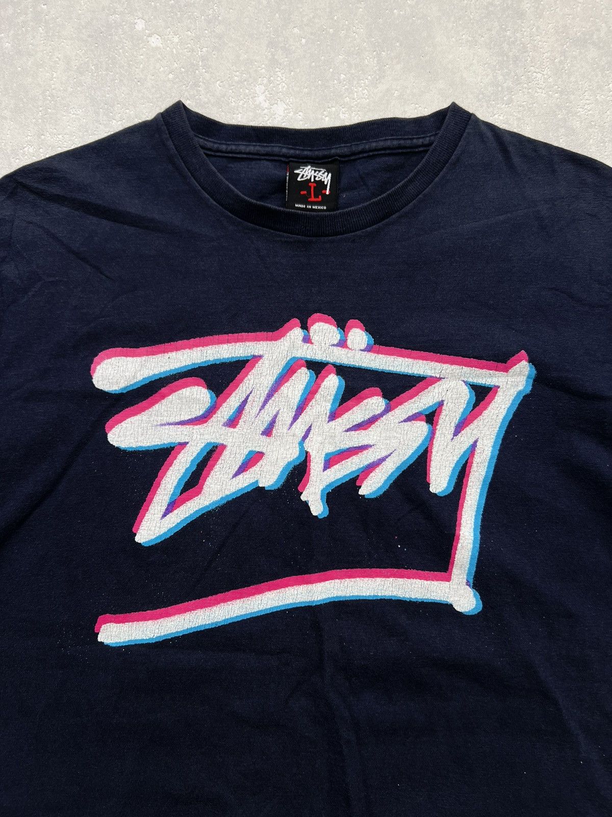 Stussy 00’s STUSSY THE MACHINE KOSTAS SEREMETIS RARE NEON LOGO TEE Size US L / EU 52-54 / 3 - 3 Thumbnail