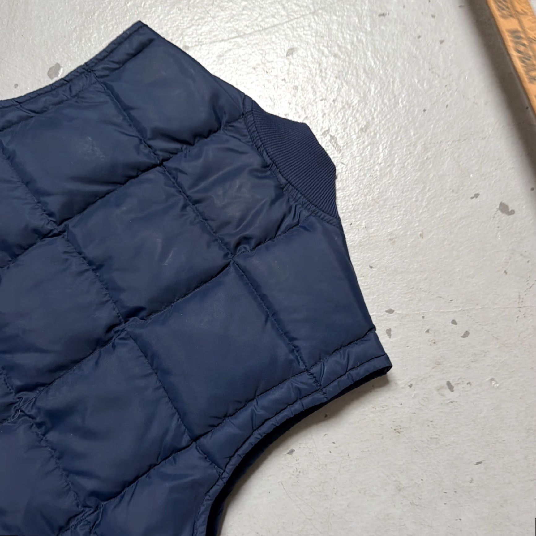 Eddie Bauer VINTAGE Eddie Bauer Vest Outdoor Puffer Quilted Goose Down Nylon Blue XS-S Unisex Adults 80s 90s Gorp Trek Hiking Ski Expedition Size US S / EU 44-46 / 1 - 7 Thumbnail