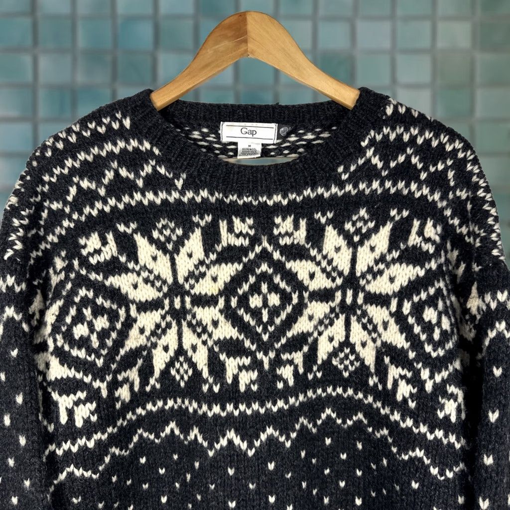 Gap Vintage GAP Wool Sweater Mens Medium Snowflake Knit Pullover Cabincore FLAW Size US M / EU 48-50 / 2 - 1 Thumbnail