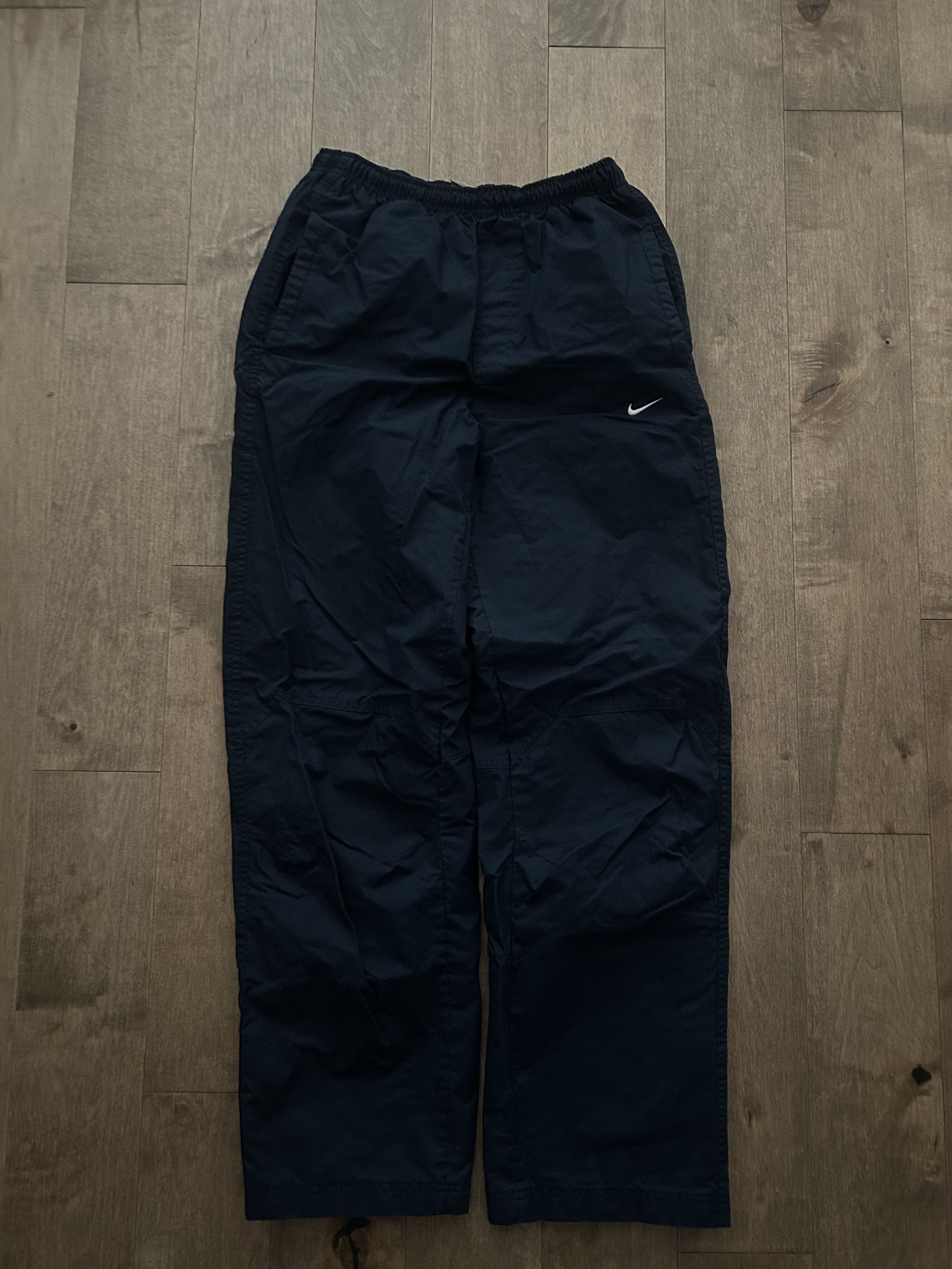 Nike Vintage Nike Navy Blue Track Pants Size US 32 / EU 48 - 1 Thumbnail