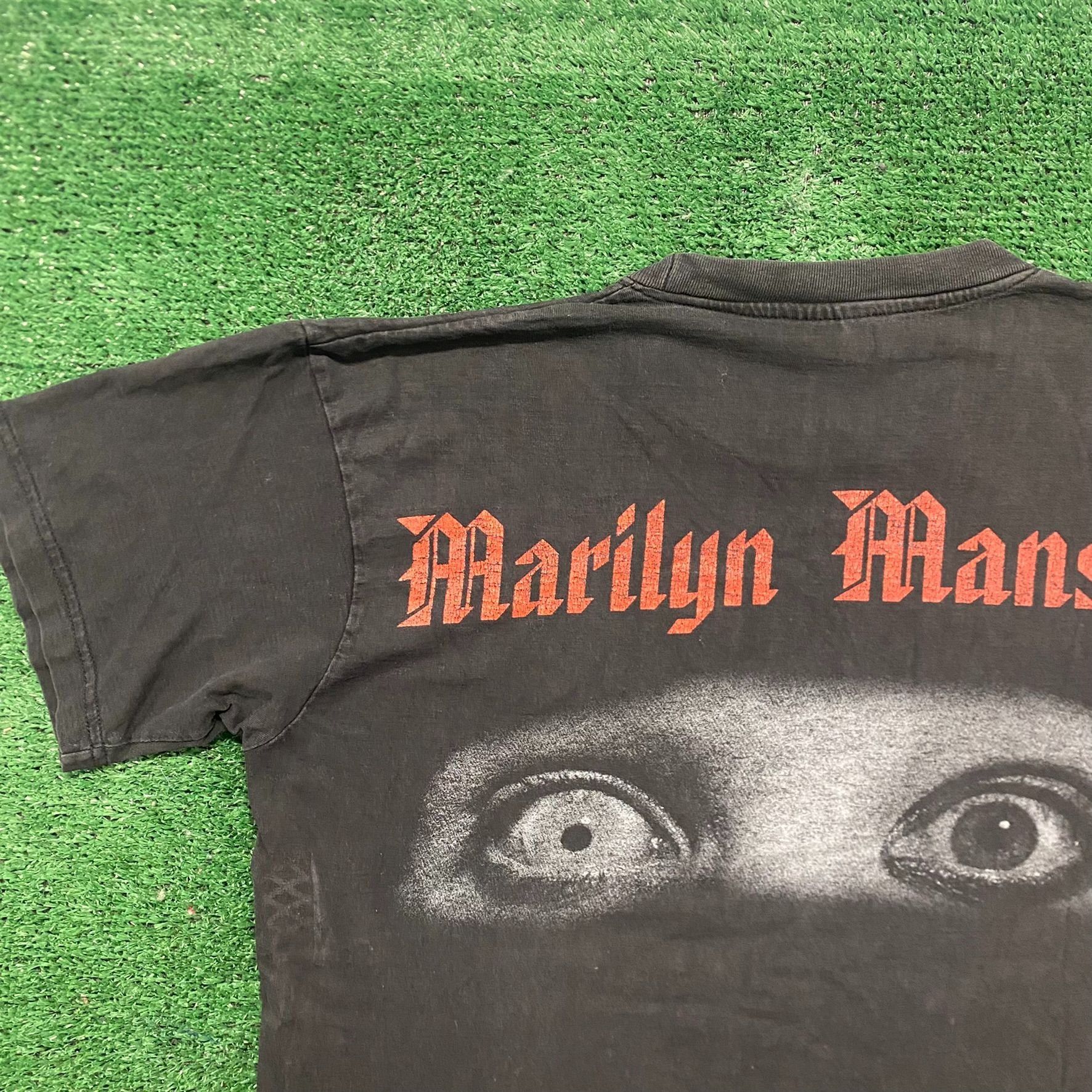 Band Tees Vintage 90s Marilyn Manson Shirt Faded Goth Metal Band Tee Size US L / EU 52-54 / 3 - 7 Thumbnail