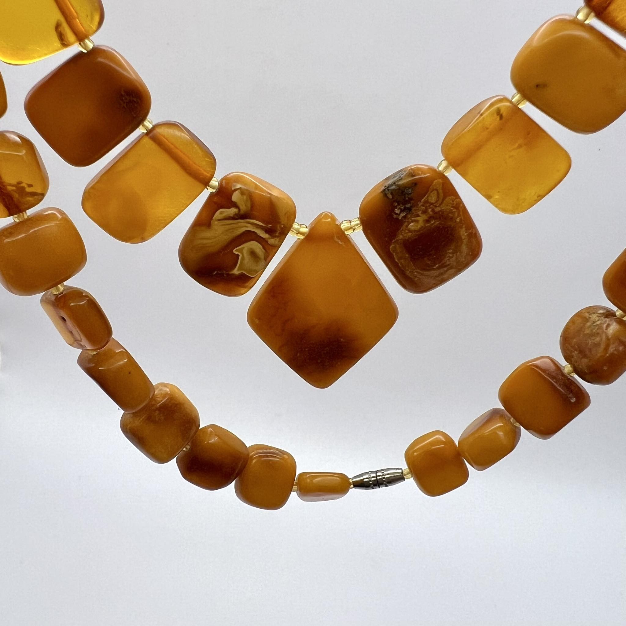 Vintage 100% Genuine Baltic Yellow Royal Amber Necklace Butterscotch Size ONE SIZE - 5 Thumbnail