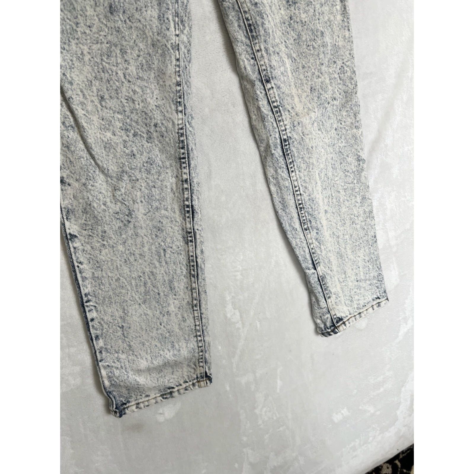 Lee VINTAGE Lee Jeans Denim Acid Wash Blue 26x30 USA 80s Regular Tapered Mens Size US 26 / EU 42 - 2 Thumbnail