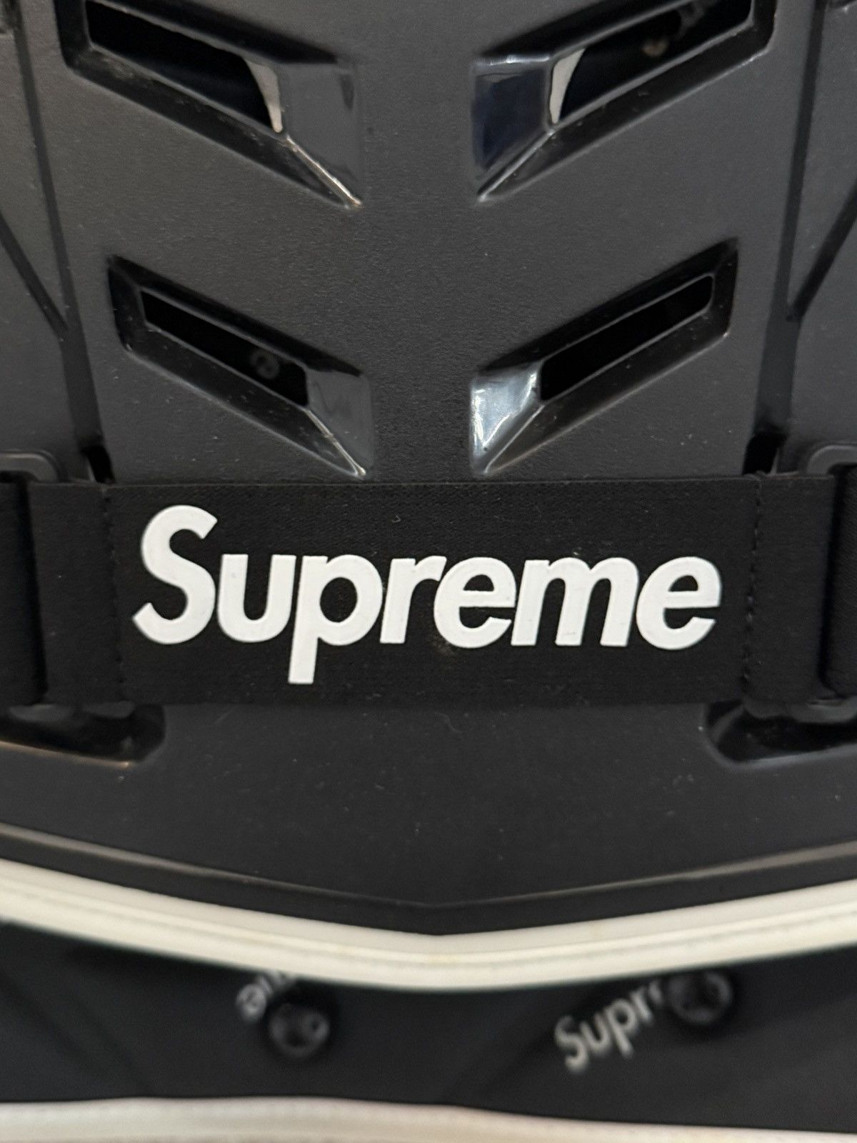 Fox Racing × Supreme Supreme X Fox Racing Proframe Roost Deflector Vest Size US M / EU 48-50 / 2 - 6 Thumbnail