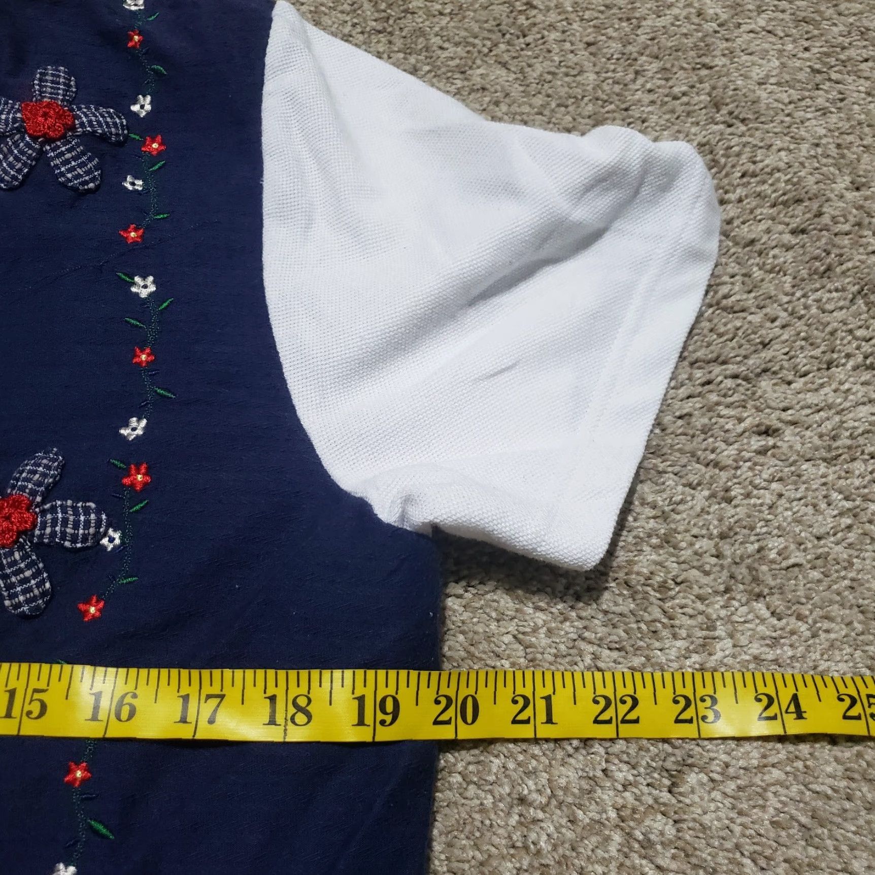 Vintage Alfred Dunner Shirt Adult Women L Blue Floral Short Sleeve Button-Down Collared L Blue Floral 90s? No, avoid adding decade. End with Womens. Size L / US 10 / IT 46 - 7 Thumbnail