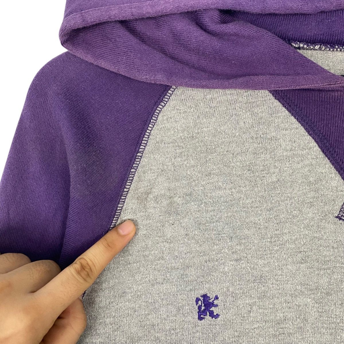Other Vintage R.Newbold Embroidered Sweater Hoodie Pullover L Size US L / EU 52-54 / 3 - 5 Thumbnail
