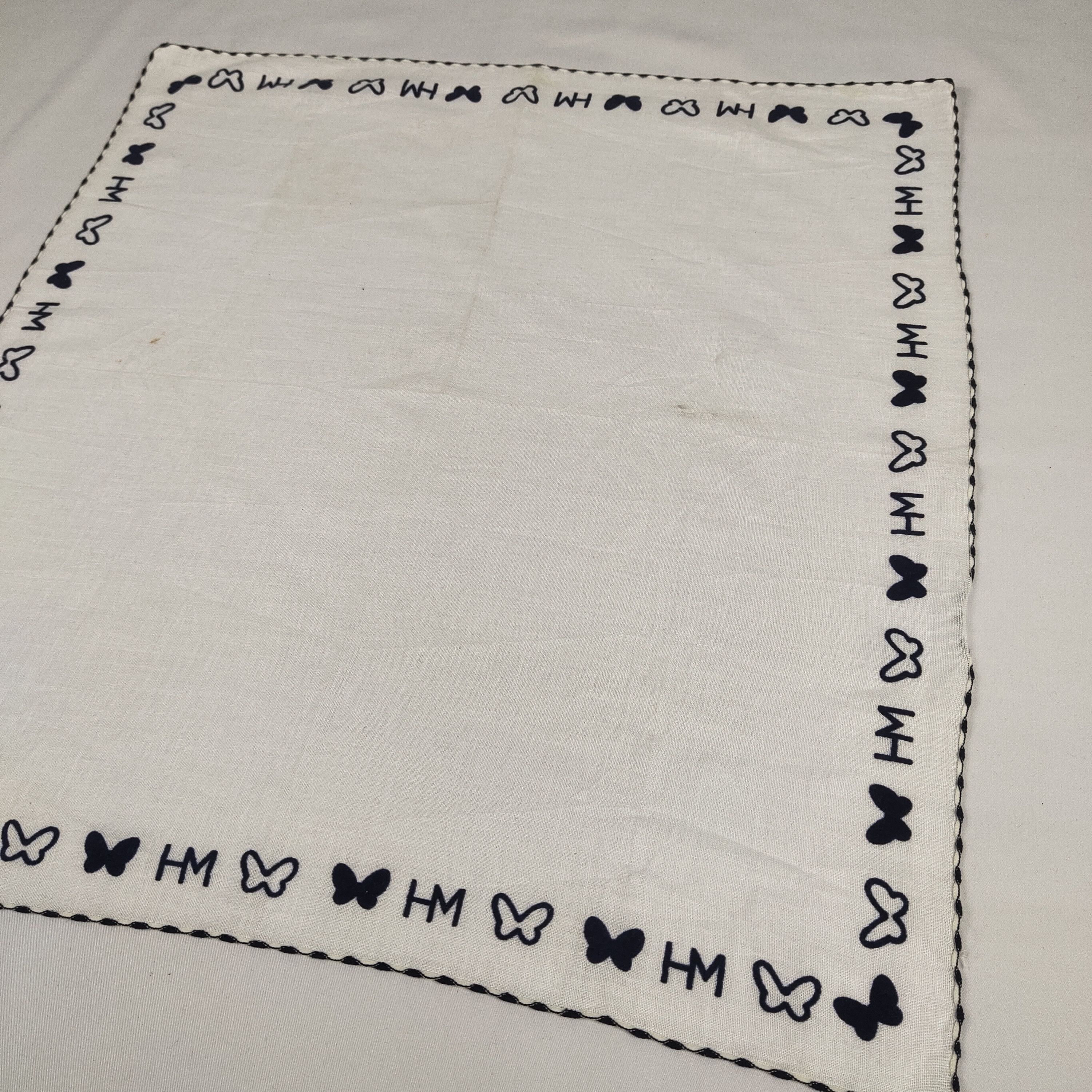 Hanae Mori × Vintage Hanae Mori Handkerchief / Neckerchief / Bandana FZ446 Size ONE SIZE - 4 Thumbnail