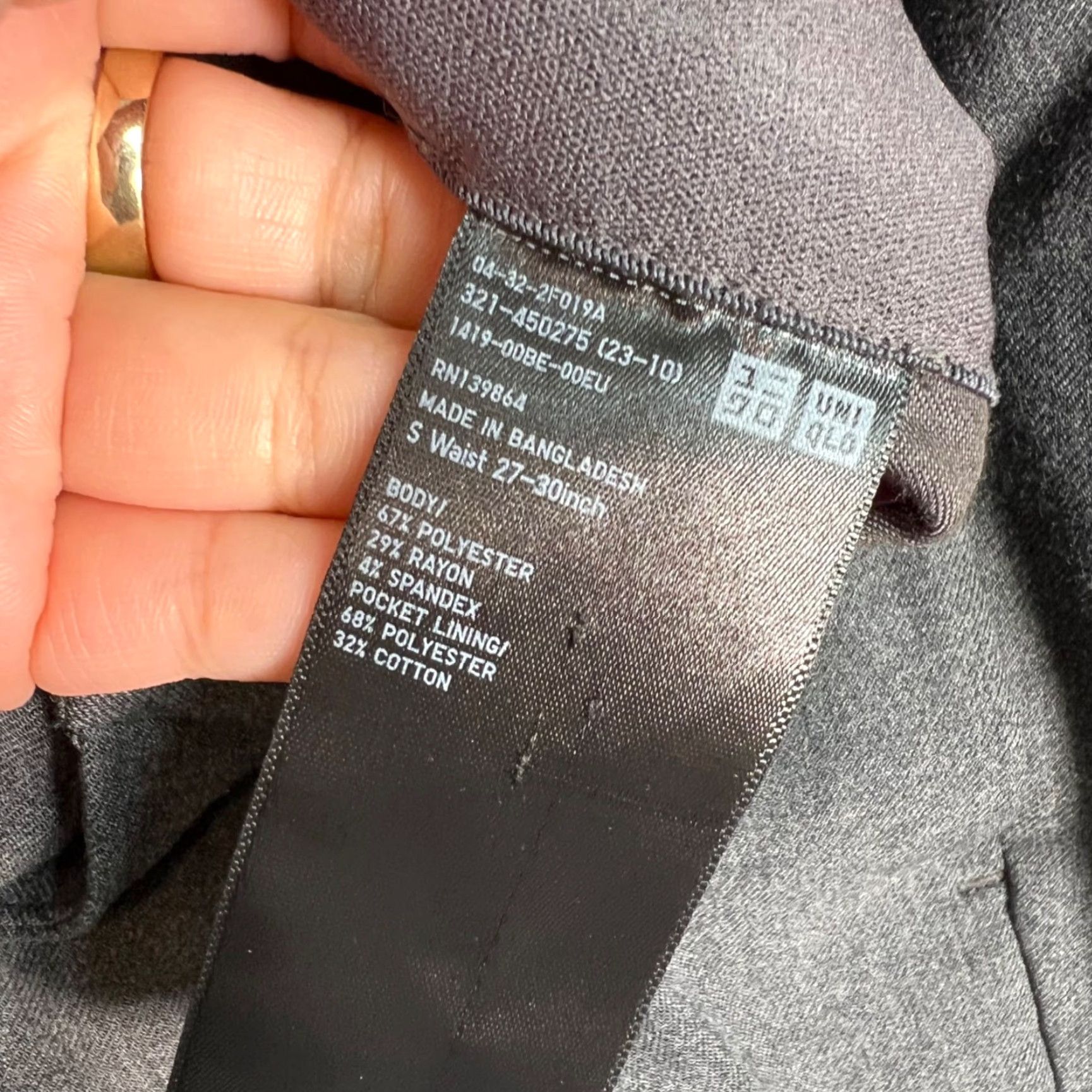 Uniqlo Uniqlo Slim Dress Pants Men's 27-30 29 In Gray Polyester Blend Flat Front Tapered Size US 29 - 3 Thumbnail