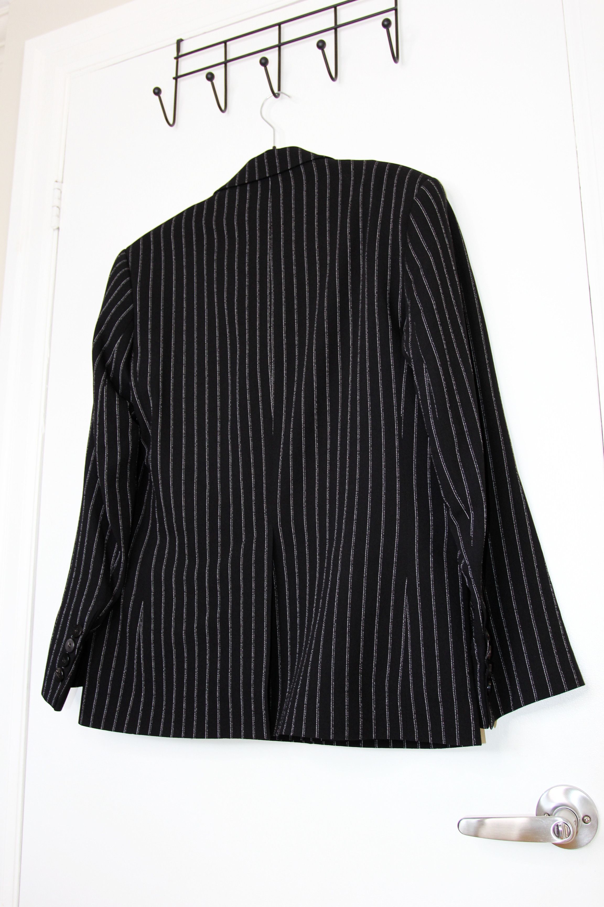 Ernest W. Baker BNWT SS25 ERNEST W. BAKER PIN STRIPE BLAZER JACKET 50 Size US M / EU 48-50 / 2 - 7 Thumbnail