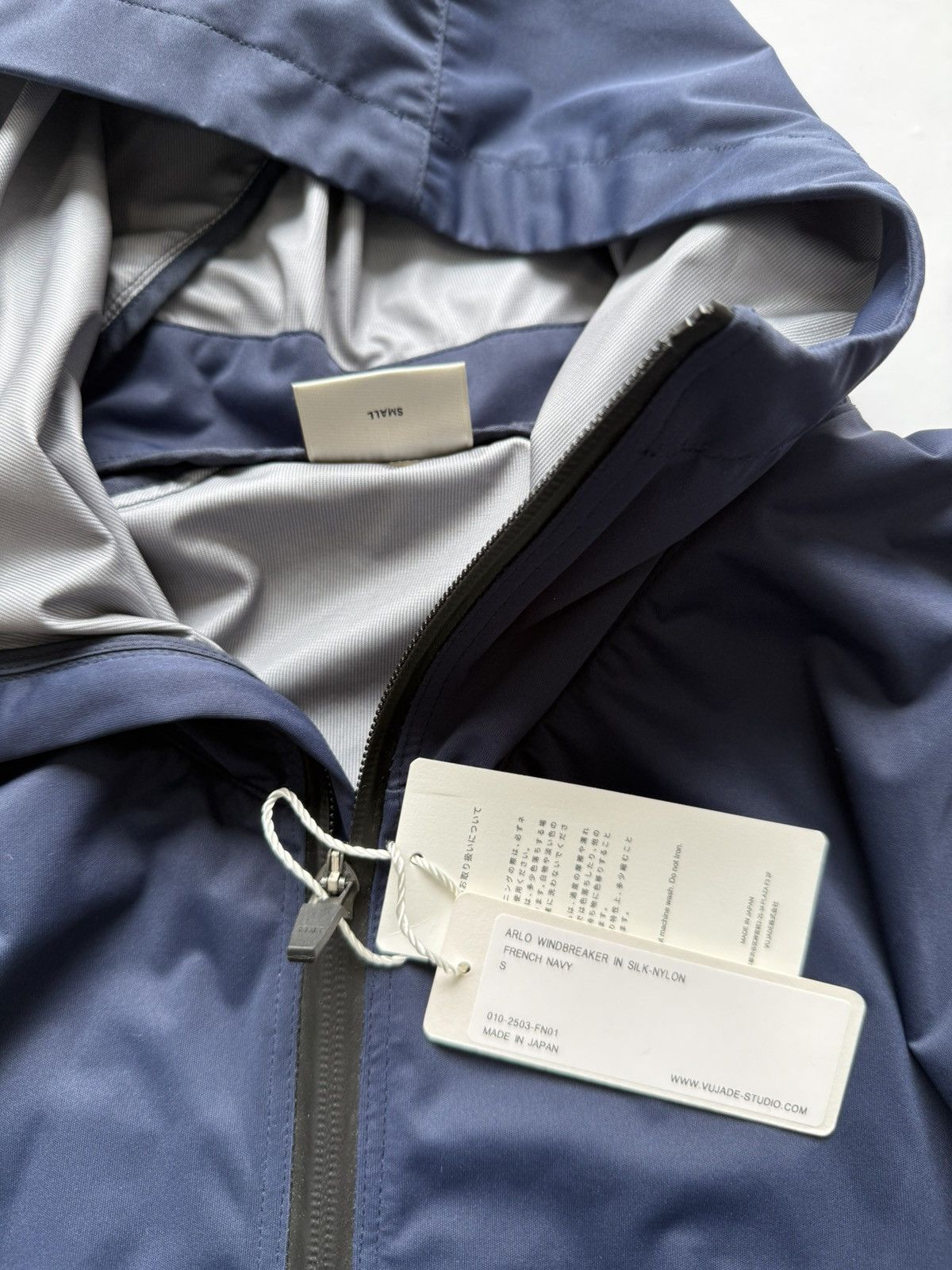 Vuja De VUJA DÉ ARLO WINDBREAKER IN SILK-NYLON Size US S / EU 44-46 / 1 - 2 Thumbnail