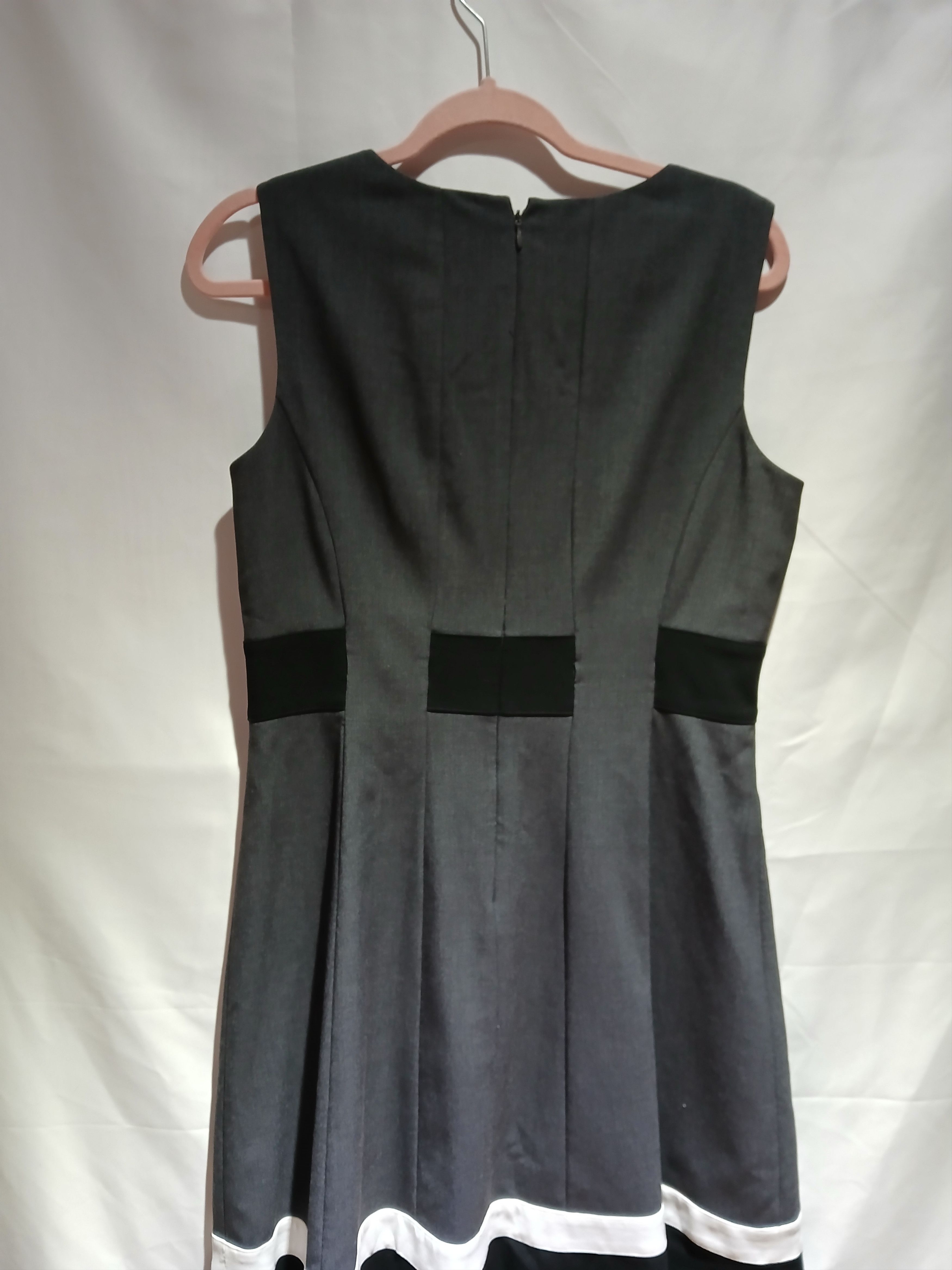 Calvin Klein Calvin Klein charcoal and black dress size 10 Size L / US 10 / IT 46 - 6 Thumbnail