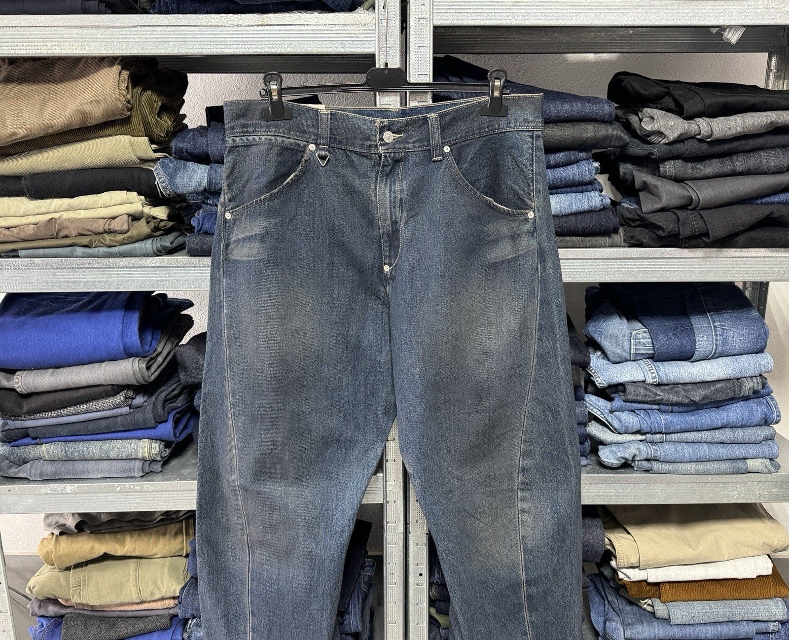 Levi's NWT Levi’s Engineered Jeans Mens Twisted Buckle Back Leg Zip Size US 33 - 12 Thumbnail