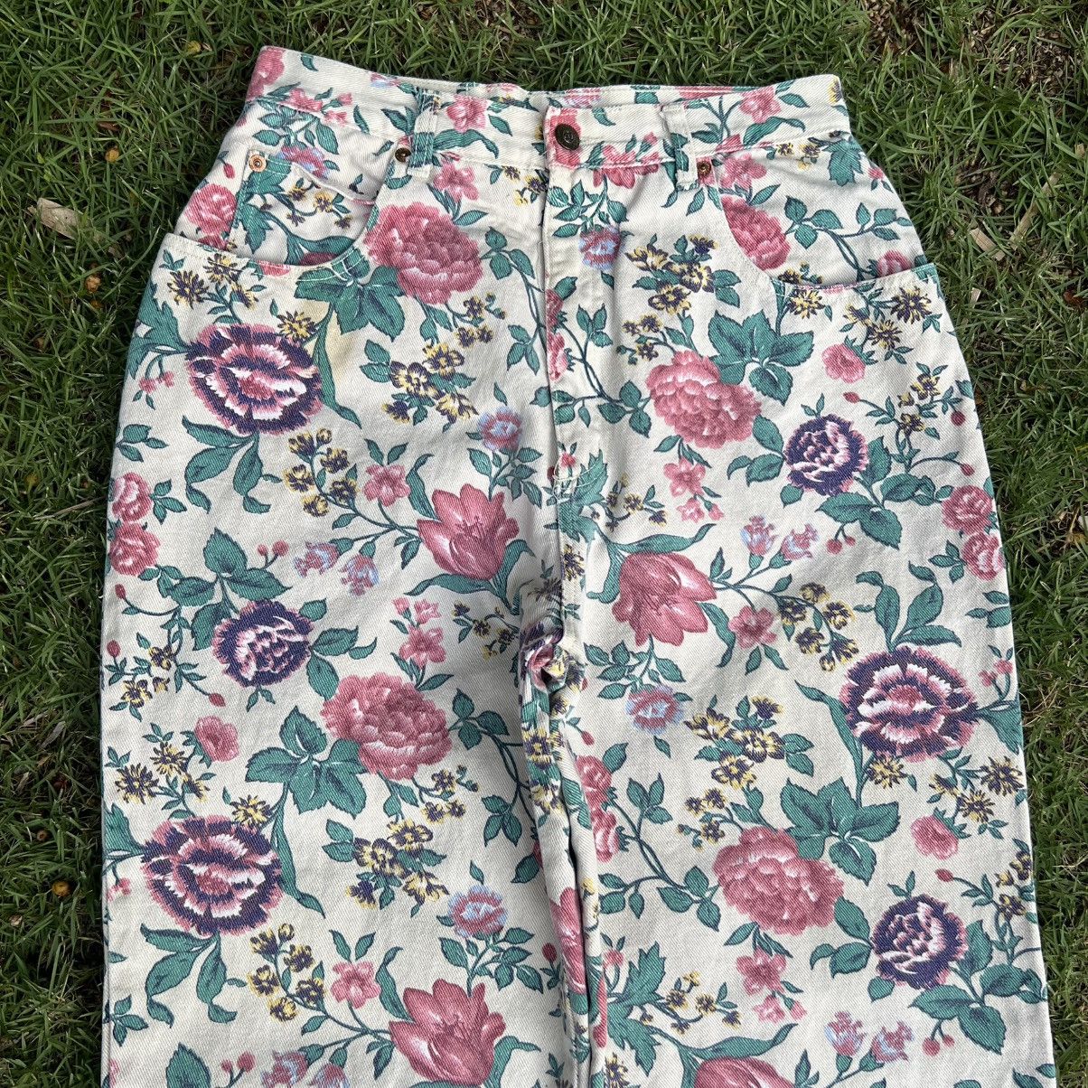 Japanese Brand “VINTAGE” FULL PRINT FLORAL DENIM JEANS STATEMENT PIECE Size US 28 / EU 44 - 3 Thumbnail