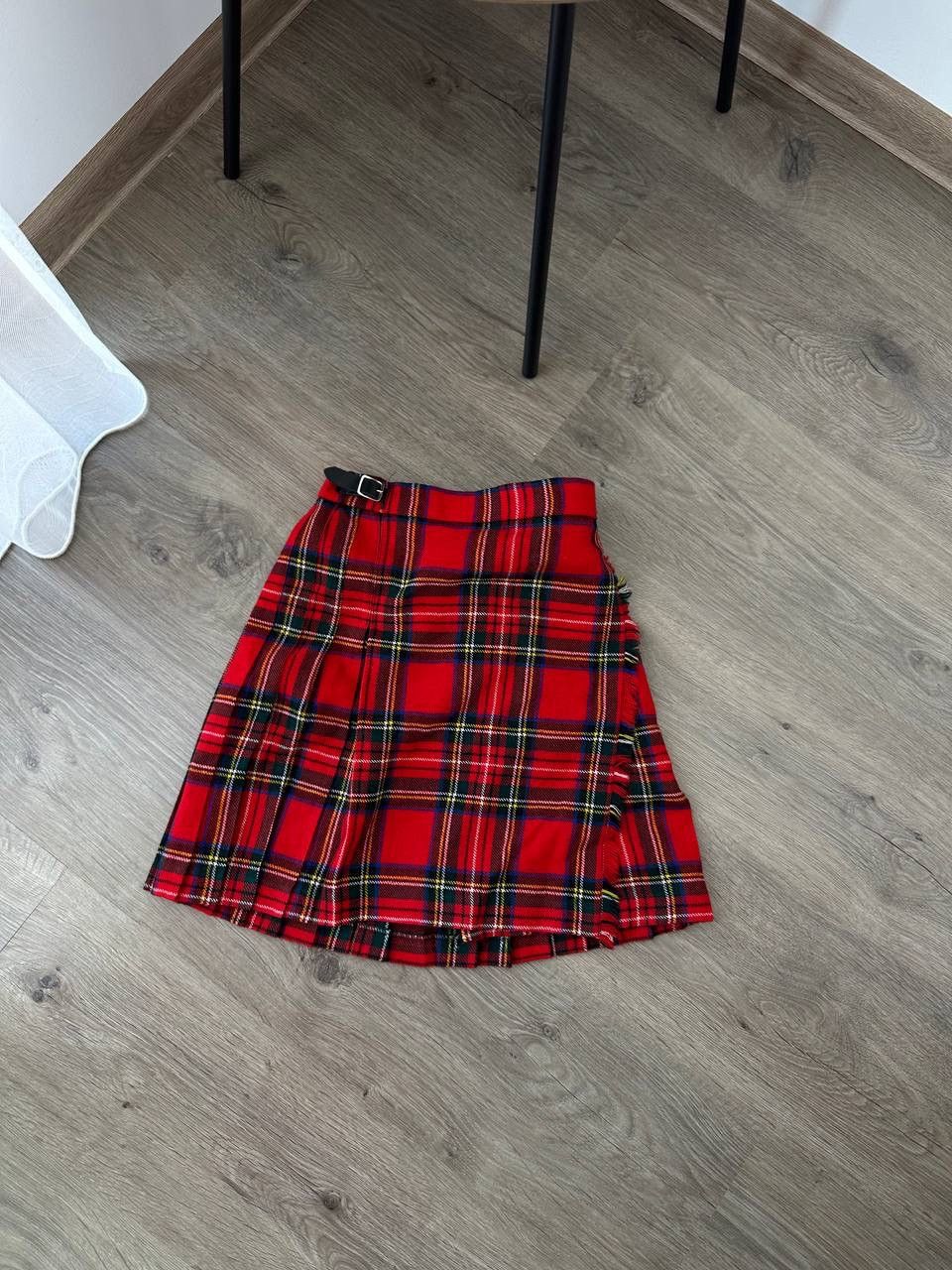 Japanese Brand × Vintage Vintage Japanese Scotland Wool Red Skirt Size 27" / US 4 / IT 40 - 6 Thumbnail