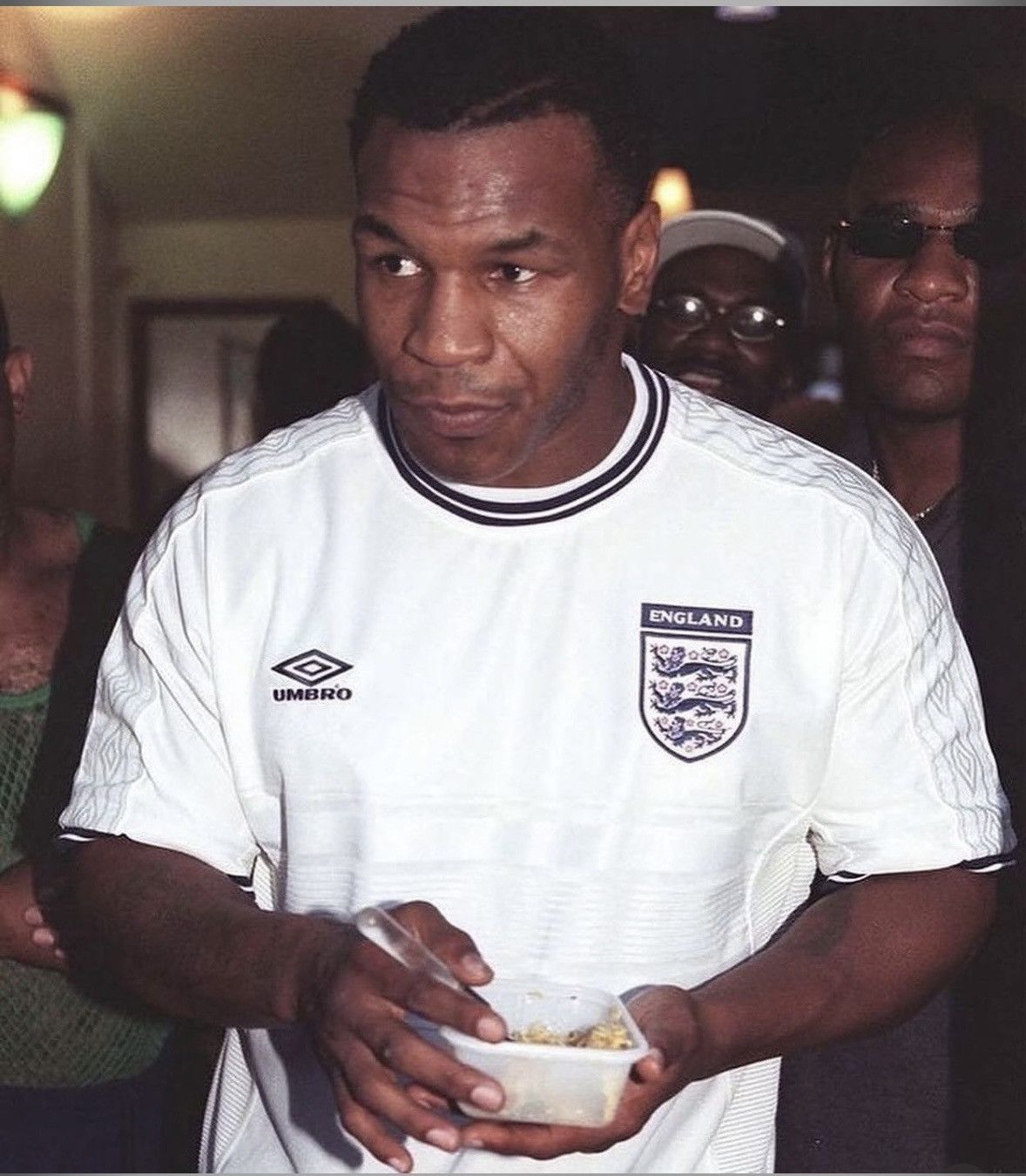 Umbro × Vintage Vintage England soccer jersey Umbro size M white Size US M / EU 48-50 / 2 - 1 Thumbnail