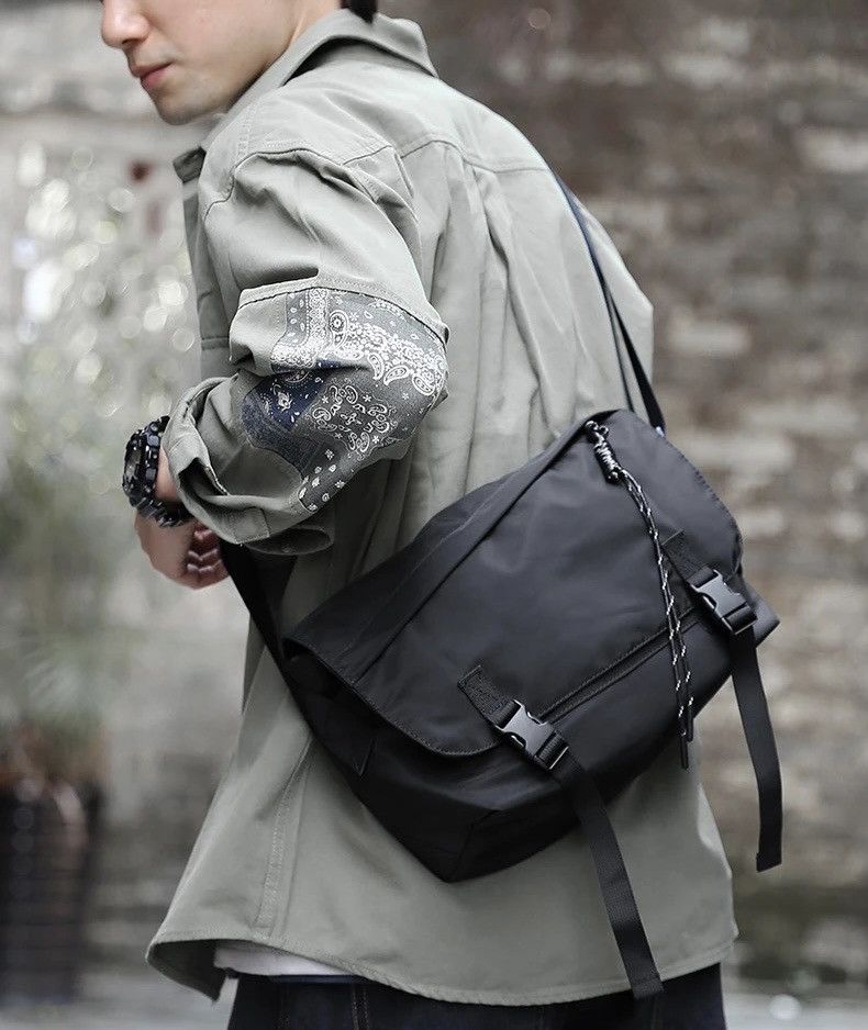 Japanese Brand Fashion grunge waterproof crossbody messenger bag Size ONE SIZE - 7 Thumbnail