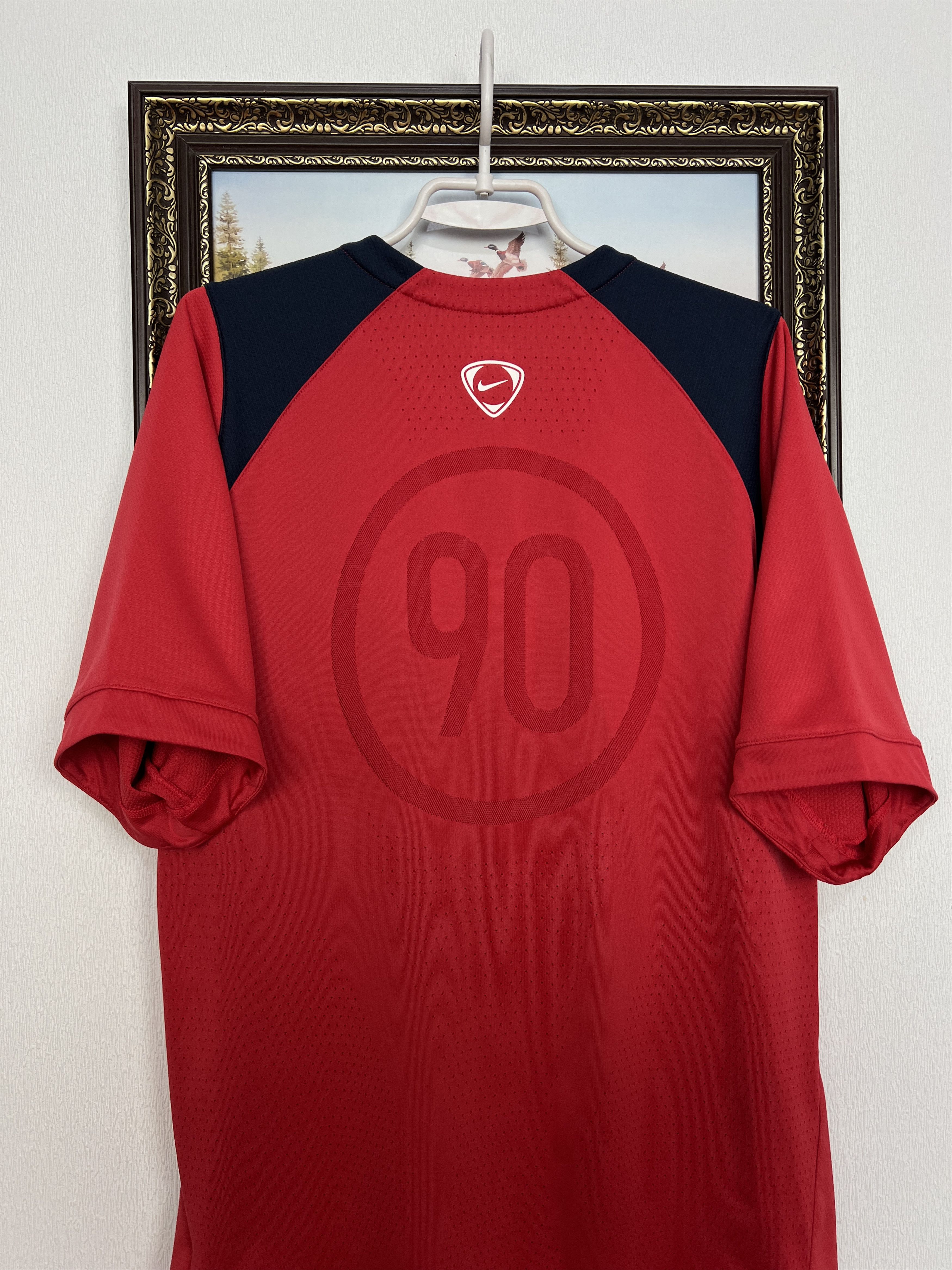Nike Arsenal o2 Football Shirt Soccer Train Jersey Gunners Size US L / EU 52-54 / 3 - 8 Thumbnail