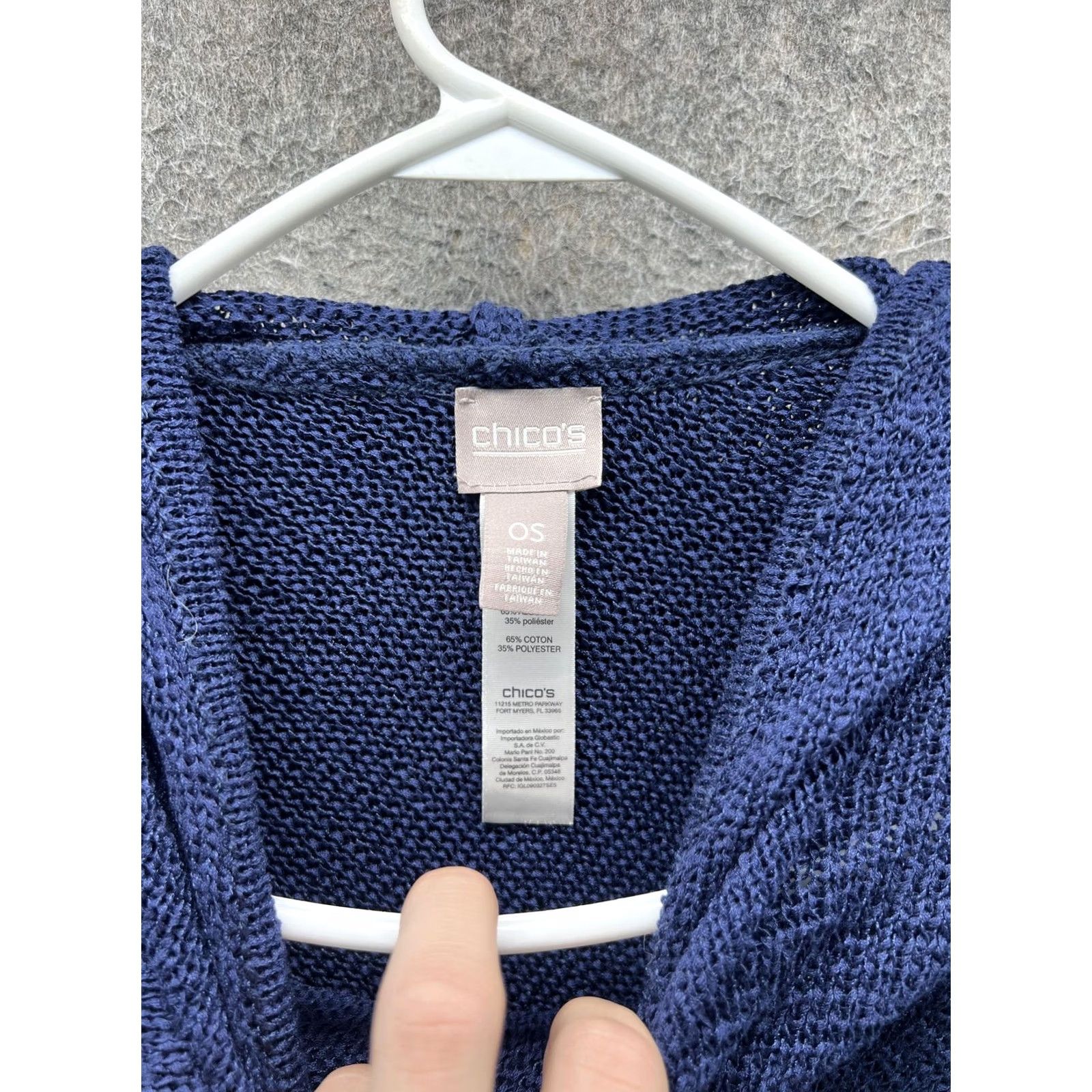 Vintage Chico's Hoodie Cape Womens One Size Blue Lightweight Knit Poncho Sweater Bodice: Sleeveless, V-Neck, Hooded, Solid Knit Pattern Size ONE SIZE - 3 Thumbnail