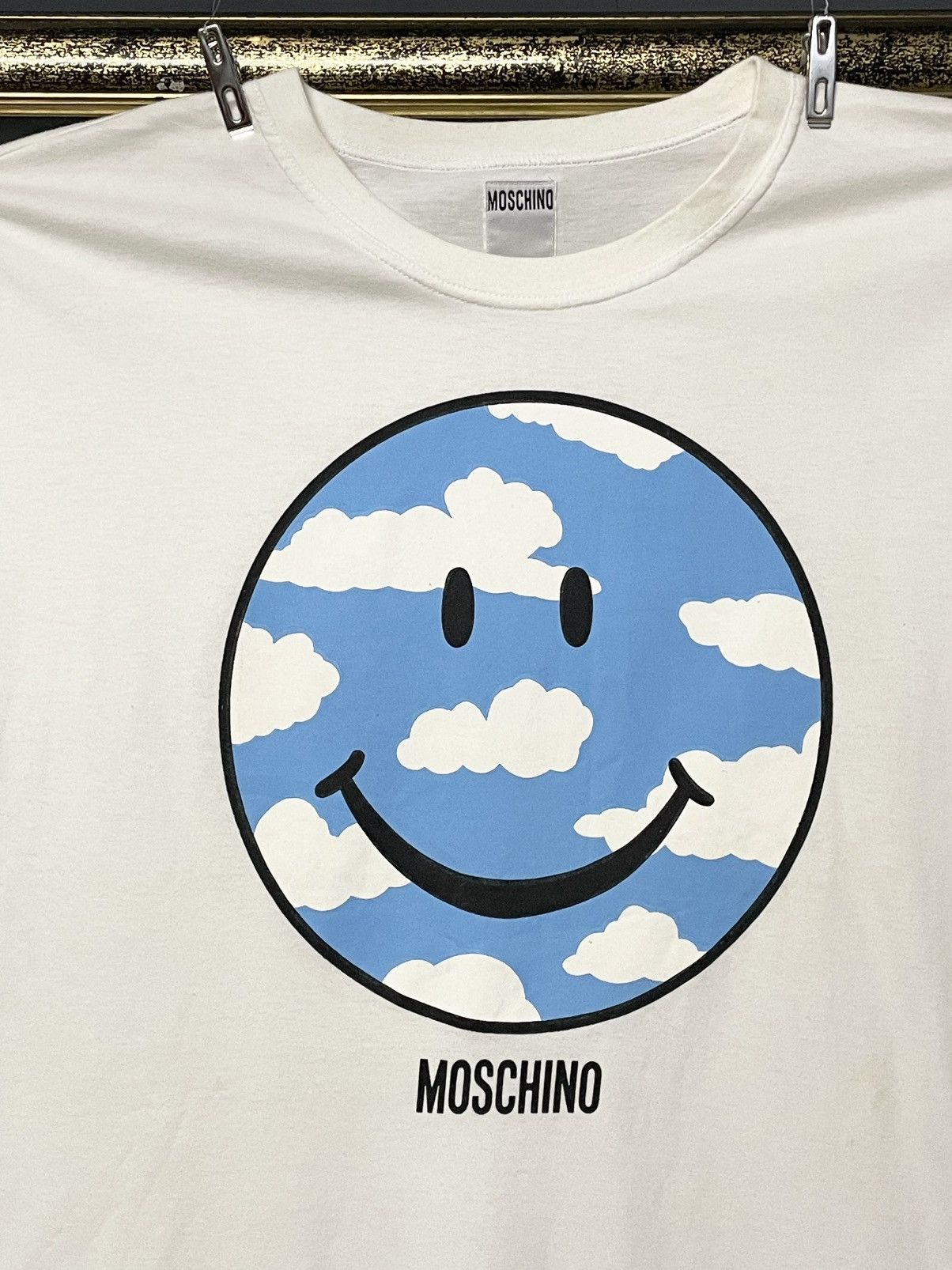 Moschino Vintage Designer Moschino Cloud Art Smiley Face Graphic Tee Size US M / EU 48-50 / 2 - 3 Thumbnail