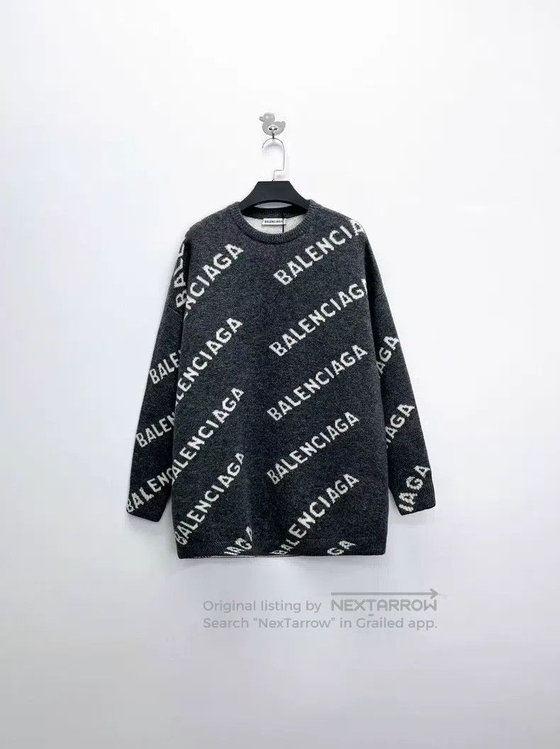 Balenciaga Balenciaga Dark Gray Barrage Full Print Logo Knit Sweater Size US S / EU 44-46 / 1 - 1 Thumbnail