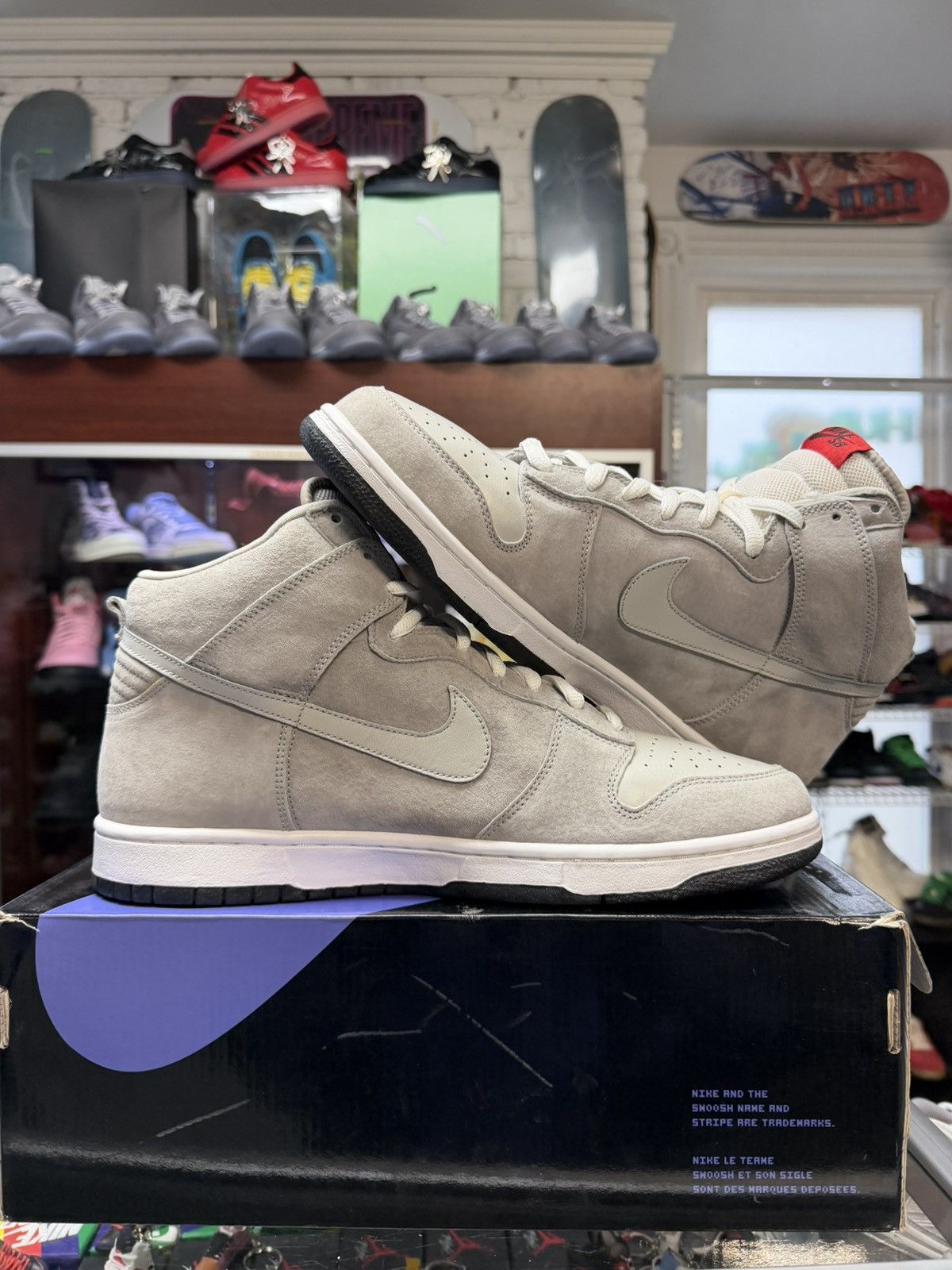 Nike Nike SB ‘Pee Wee Herman’ Dunk High 2007 Size US 13 / EU 46 - 2 Thumbnail