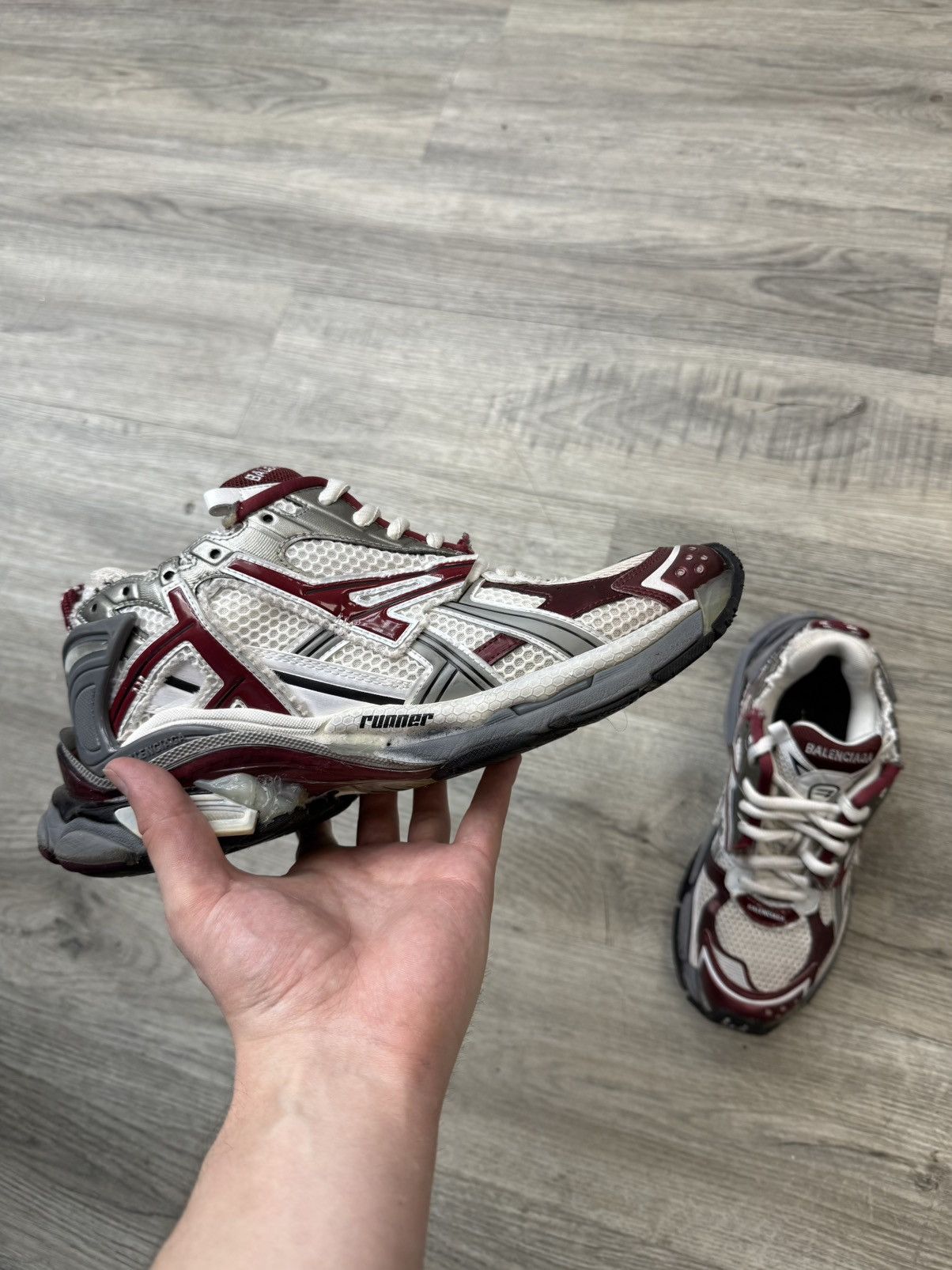 Balenciaga Balenciaga Runner - Red/White/Grey Size US 8 / EU 41 - 1 Thumbnail