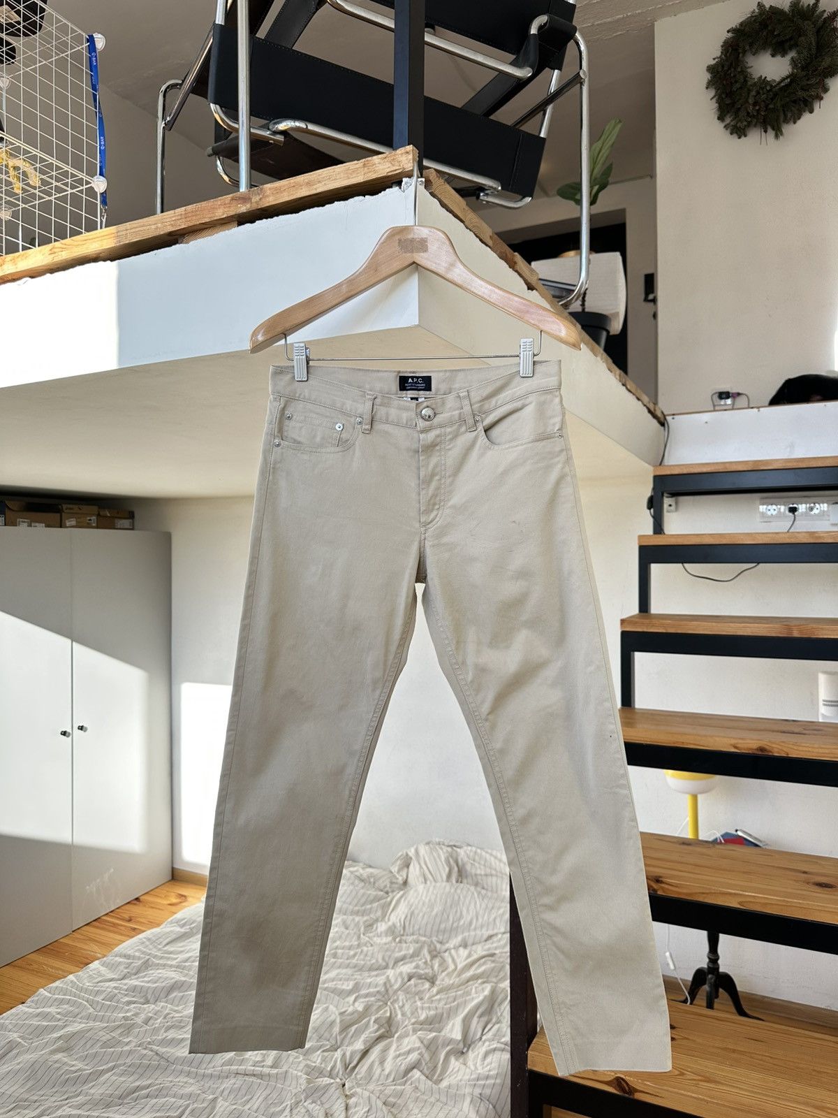 A.P.C. A.P.C. Beige Chino Pants 30 Size US 30 / EU 46 - 2 Thumbnail