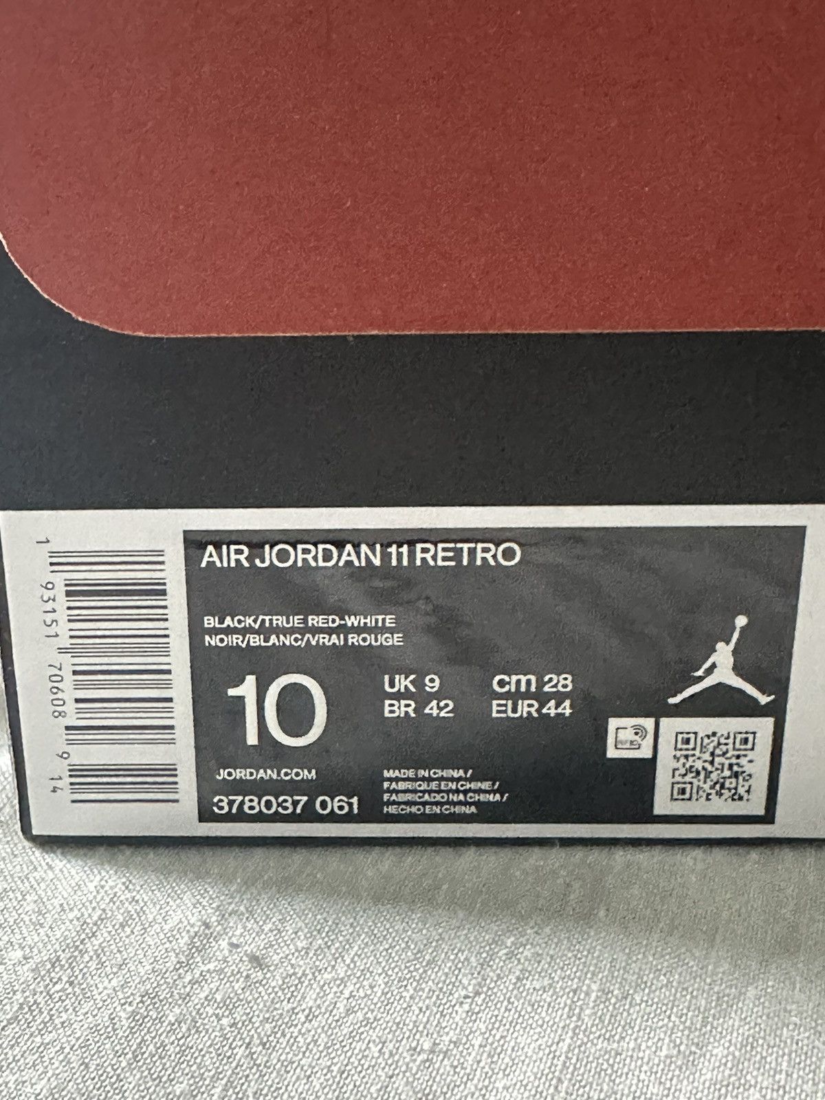 Jordan Brand Jordan 11 Retro Bred 2019 Size US 10 / EU 43 - 3 Thumbnail