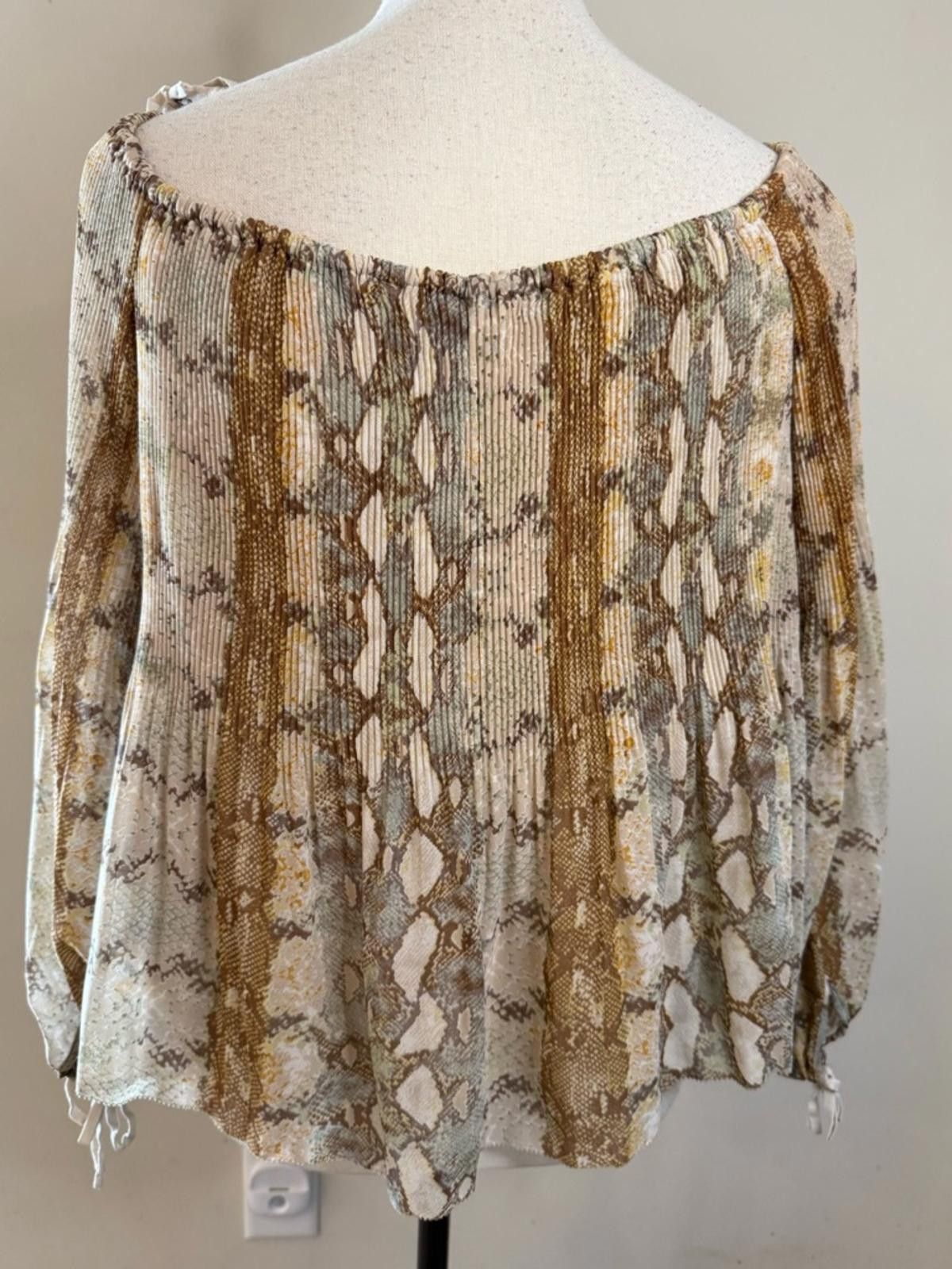 Other Wilfred abstract neutral hue leopard print boho top SZ SM Size S / US 4 / IT 40 - 4 Thumbnail