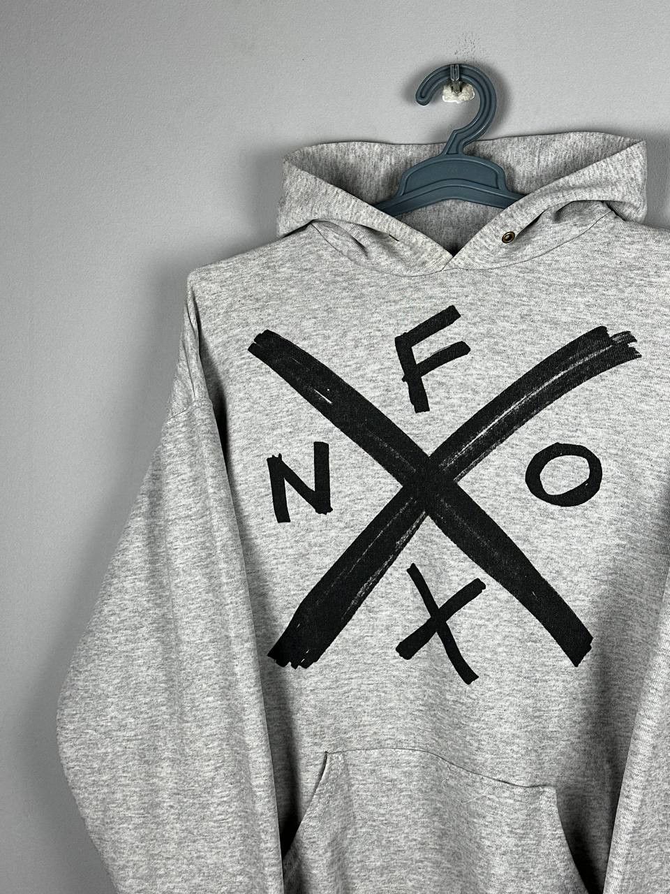 Band Tees 2000 Vintage Nofx Pump Up the Valuum Band Hoodie Size US XL / EU 56 / 4 - 3 Thumbnail
