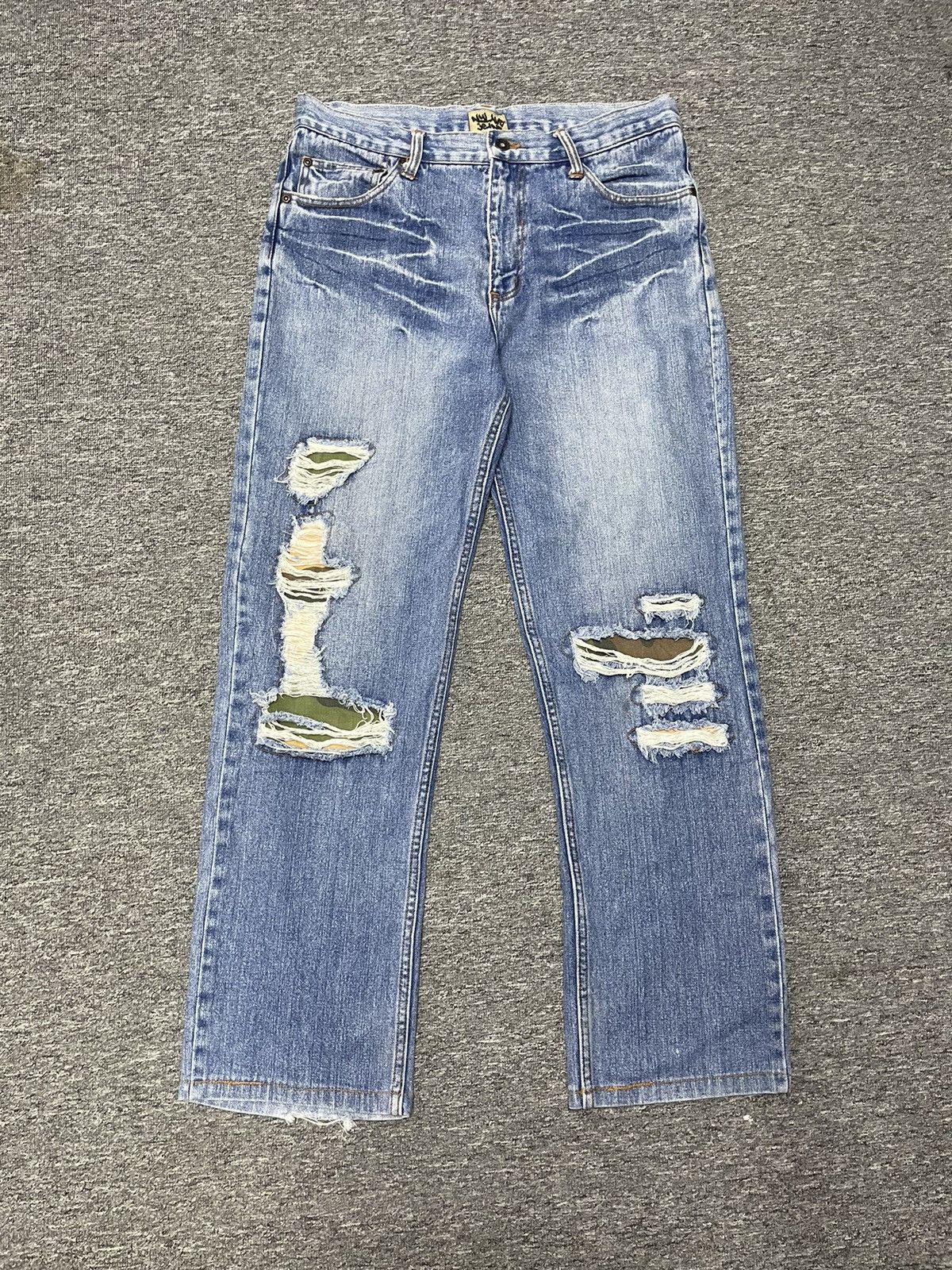 image of Nylaus Jeans Distressed Denim Hard Rock Cafe Patches in Blue, Men's (Size 33)