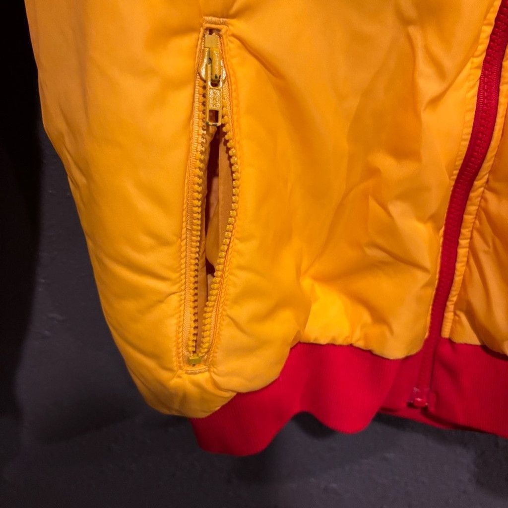 Columbia Men’s Columbia Reversible Puffer Jacket in Yellow and Red Size US L / EU 52-54 / 3 - 3 Thumbnail