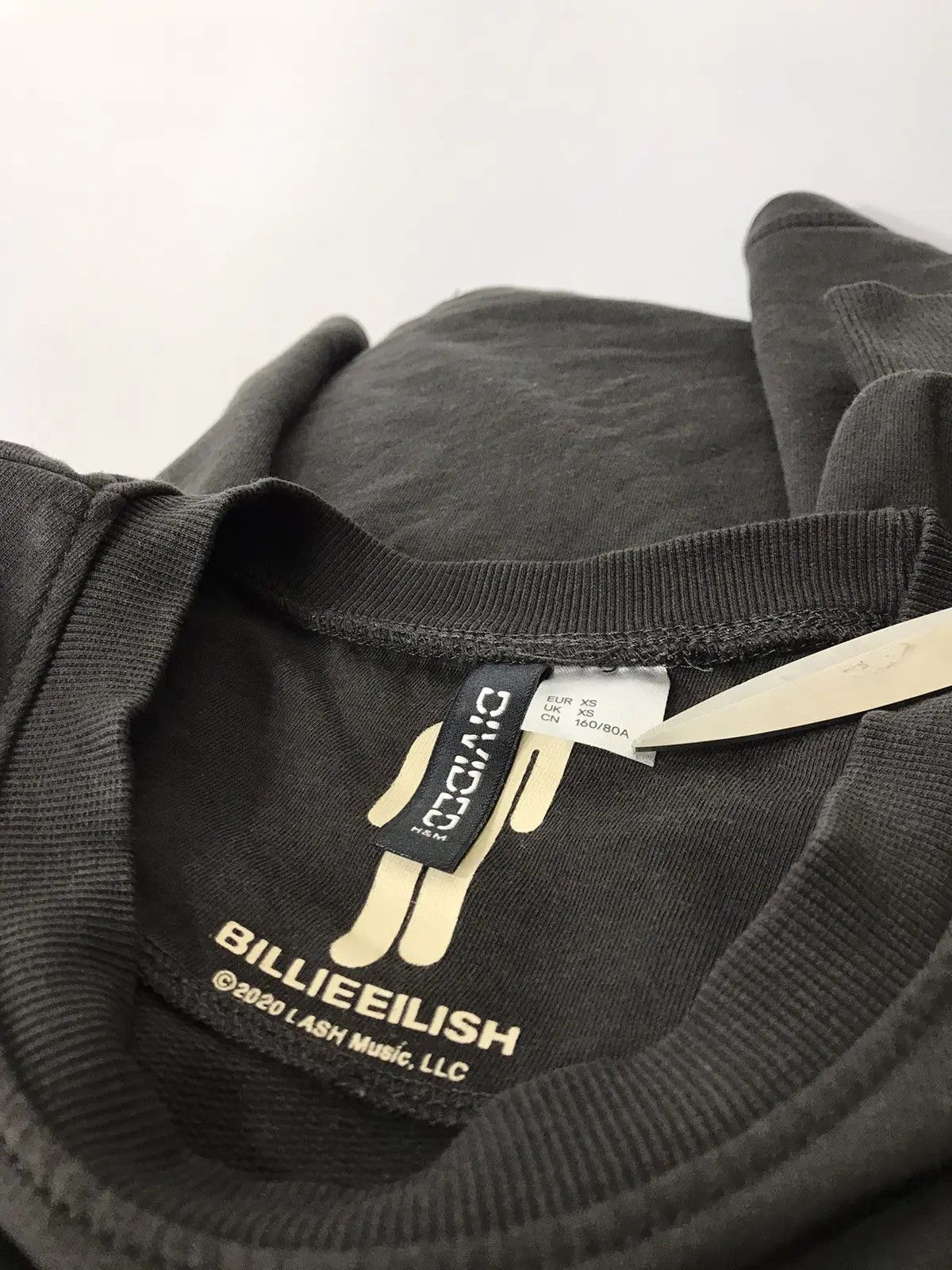 Billie Eilish Billie Ellish long sleeve t-shirt size XS Size US XS / EU 42 / 0 - 3 Thumbnail