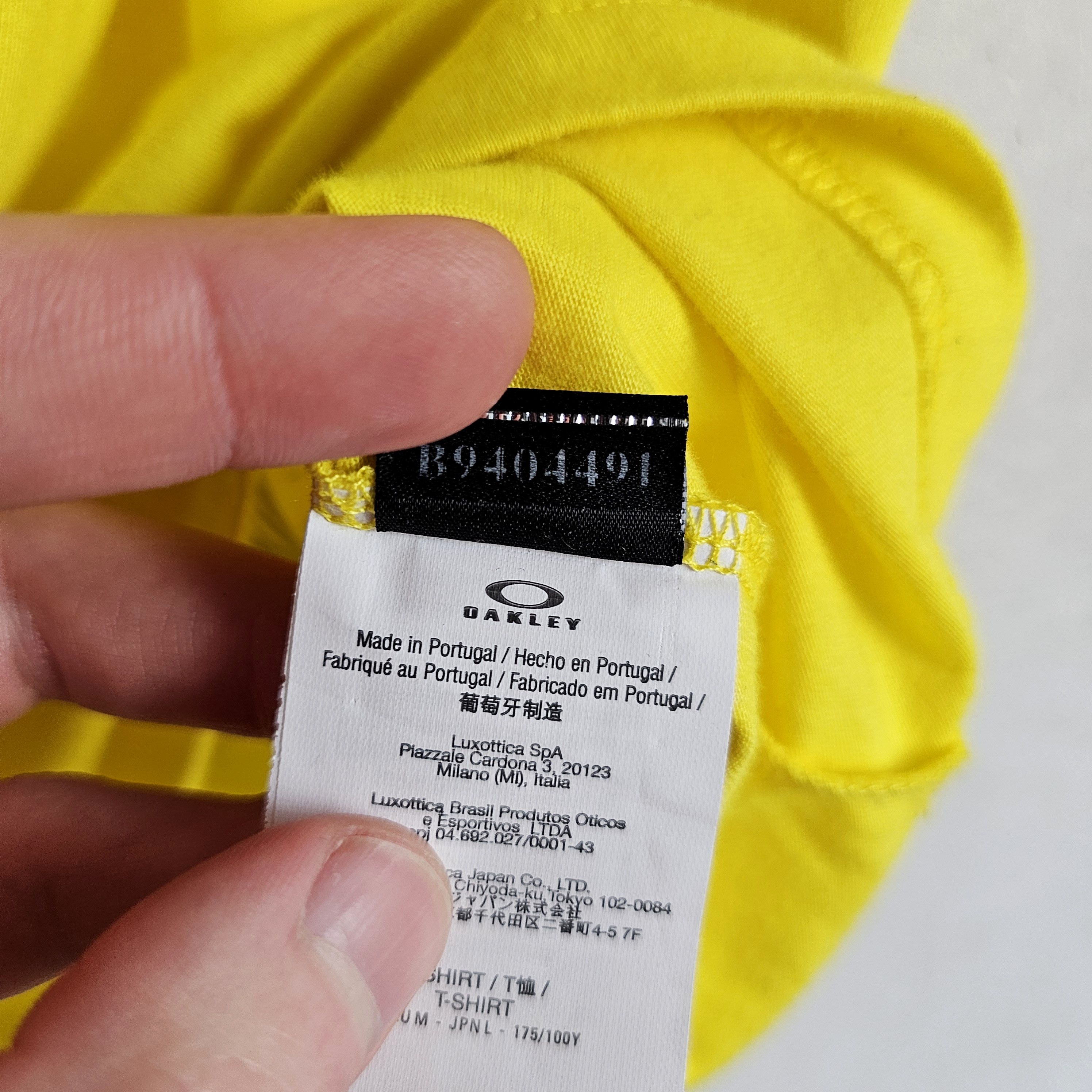 Oakley × Vintage Oakley golf yellow tee Size US M / EU 48-50 / 2 - 8 Thumbnail